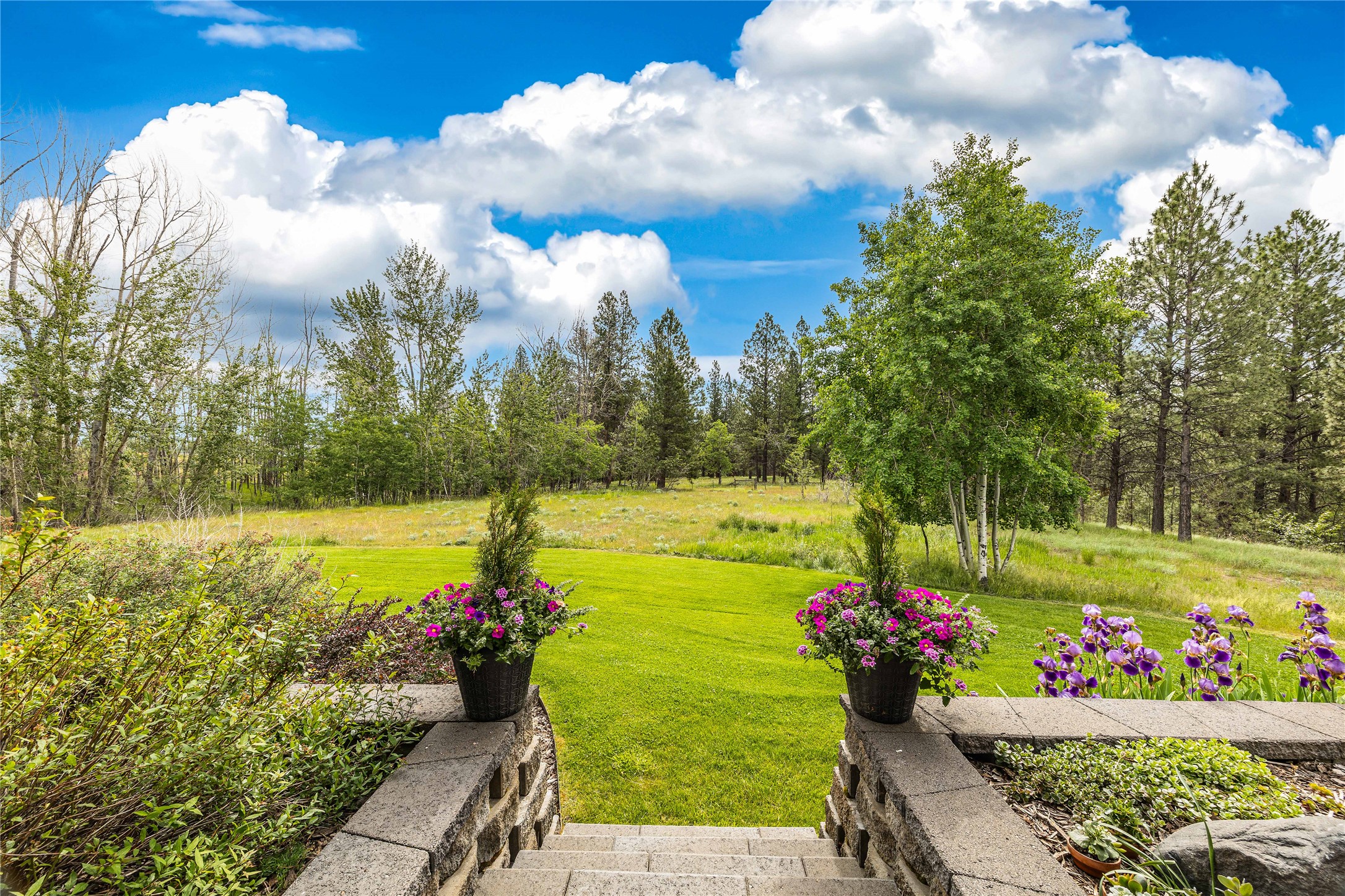 693 Cottonwood Road Property Photo 47