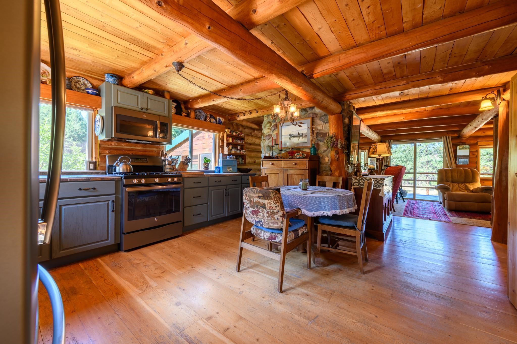 5899 Black Lake Road Property Photo 8