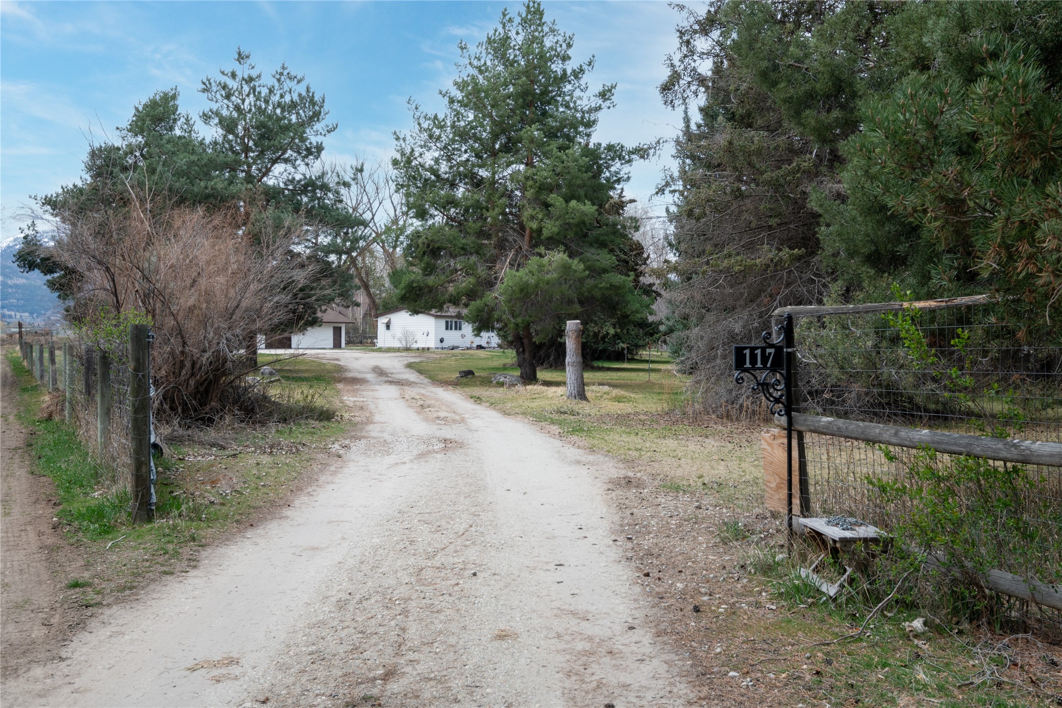 117 Martin Drive Property Photo 5