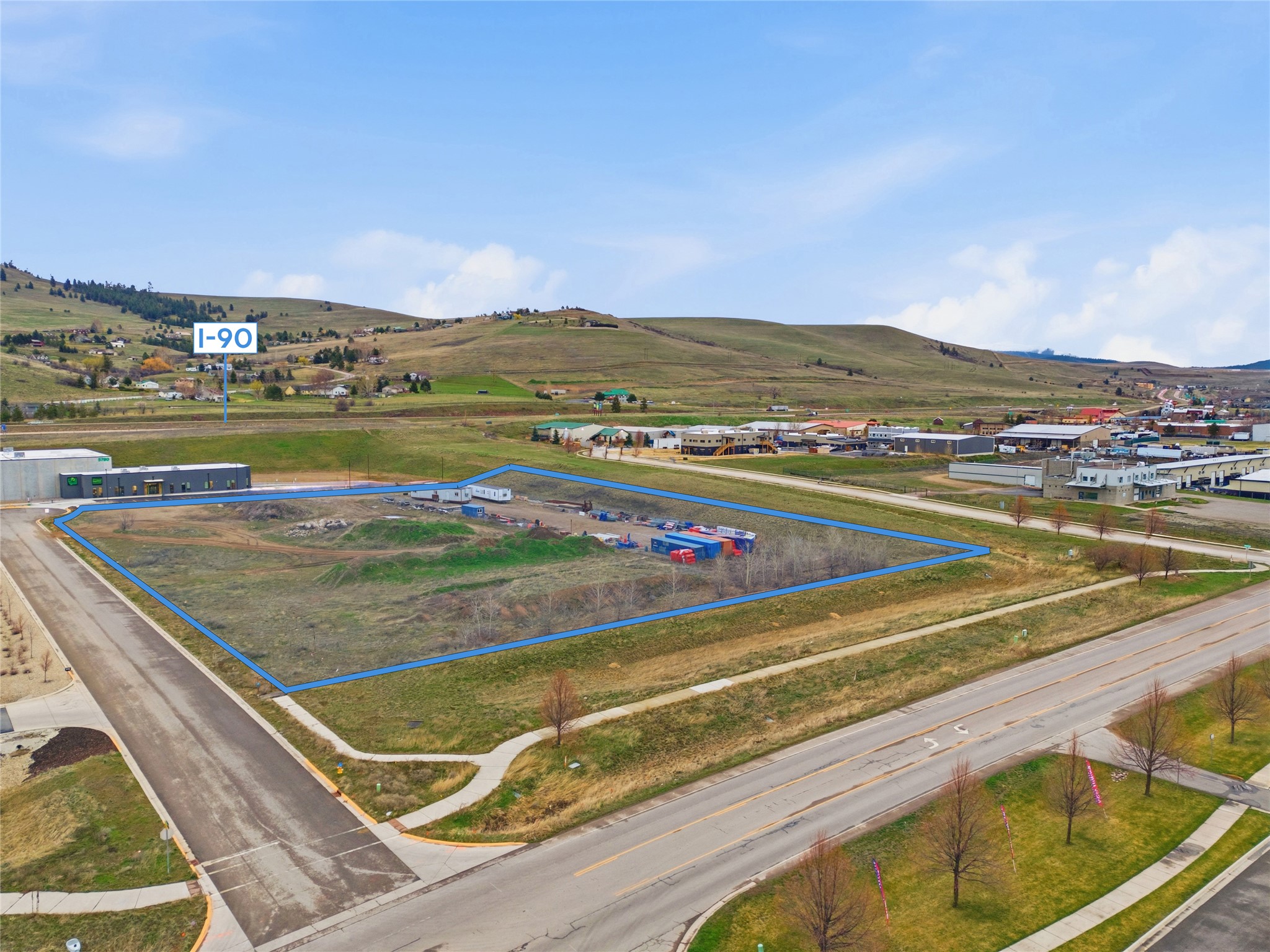 5715 Alloy N Property Photo 2