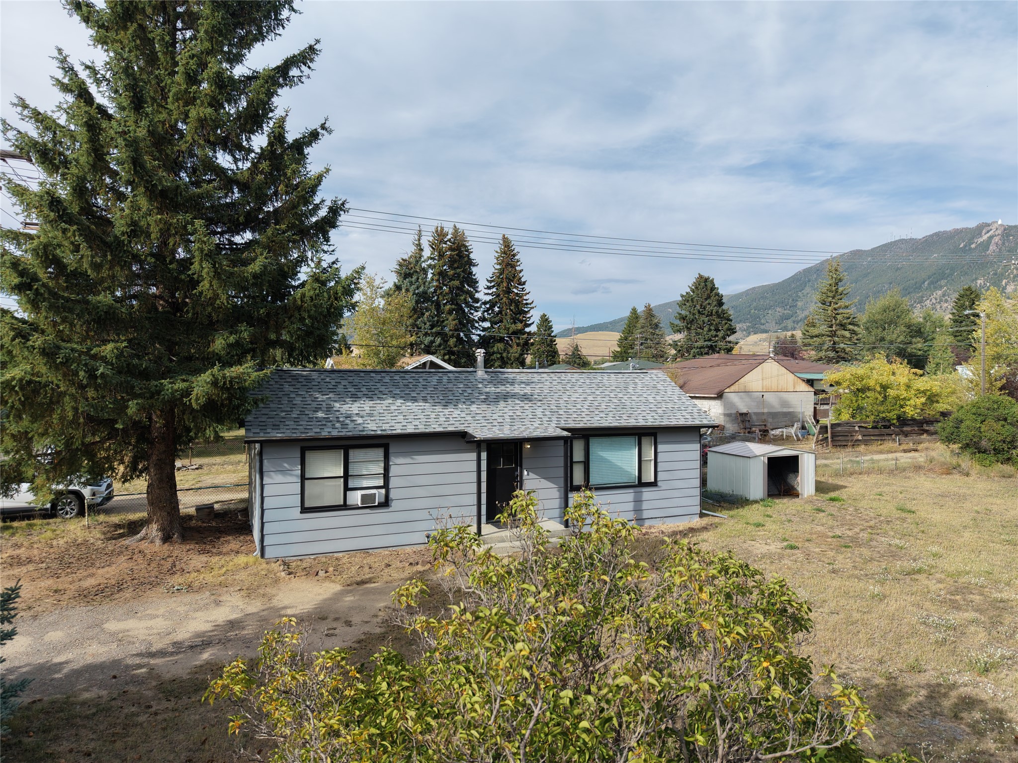 3101 Goodwin Street Property Photo 1