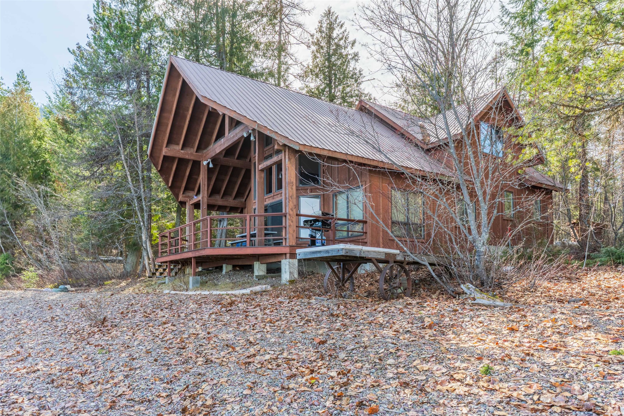 586 Apgar Loop Road Property Photo 8