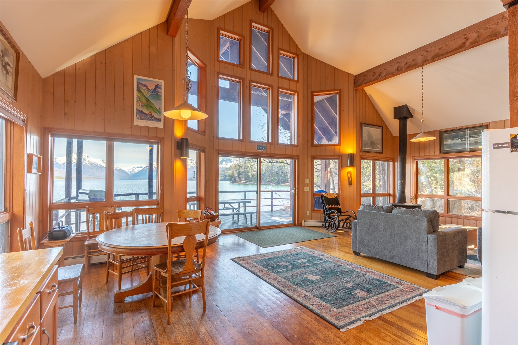 586 Apgar Loop Road Property Photo 12