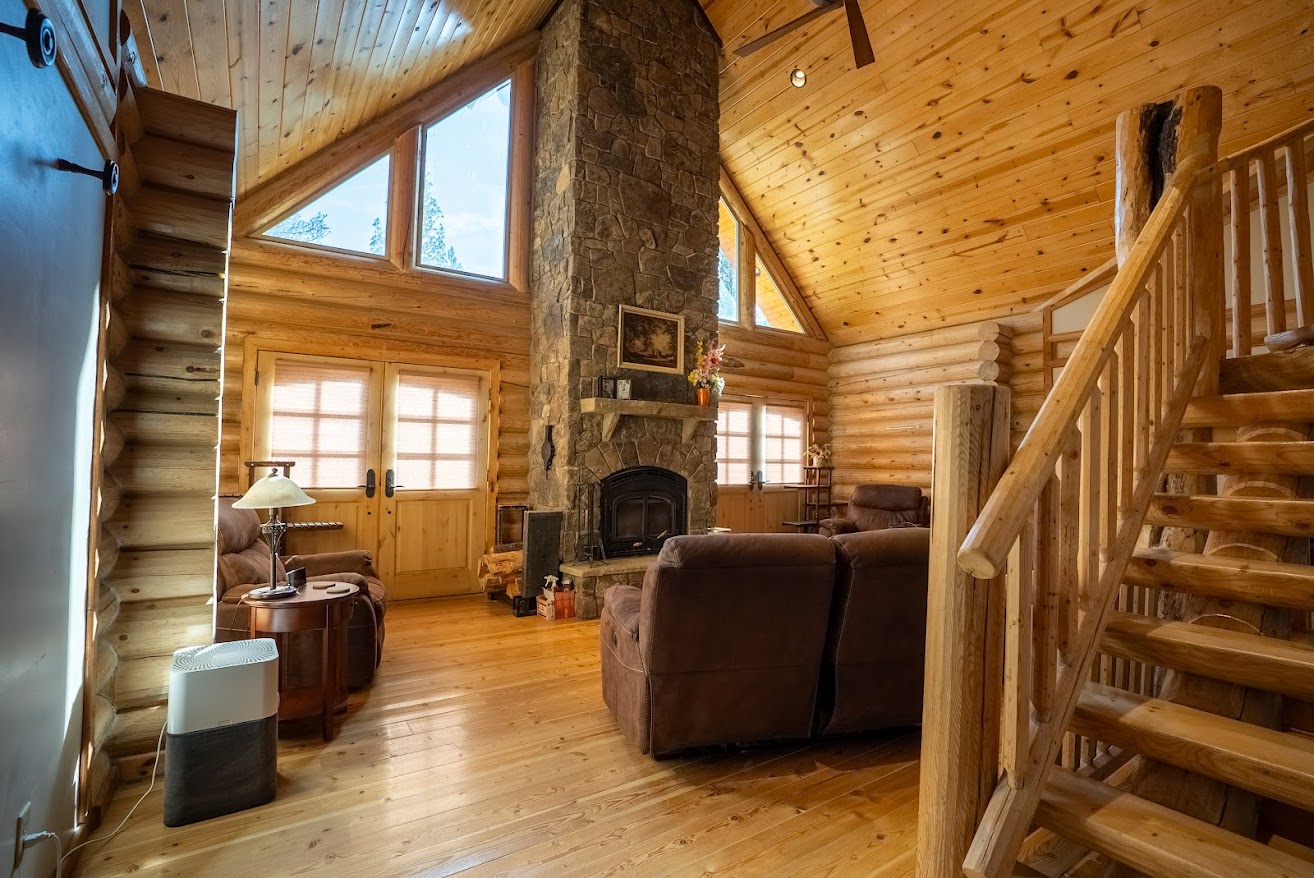 1009 Bourne Loop Property Photo 16
