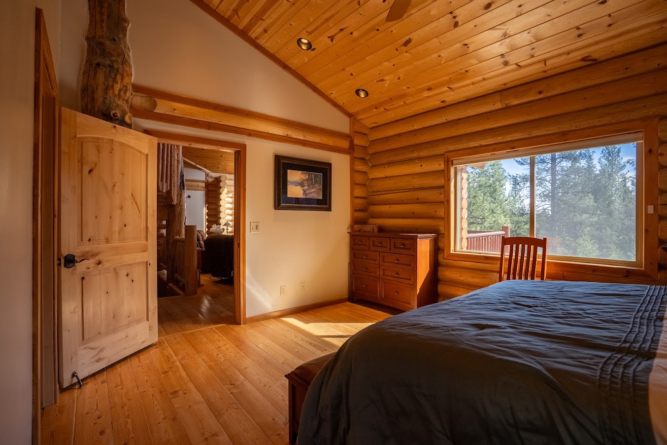 1009 Bourne Loop Property Photo 23
