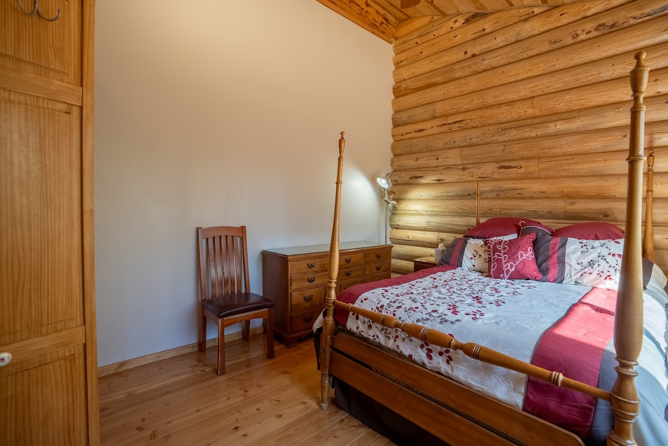 1009 Bourne Loop Property Photo 28