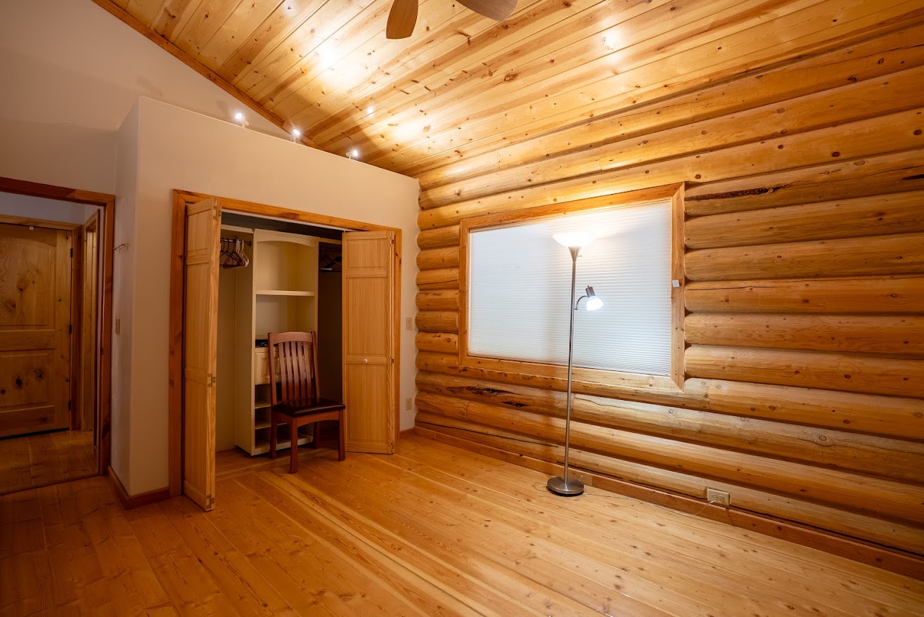 1009 Bourne Loop Property Photo 32