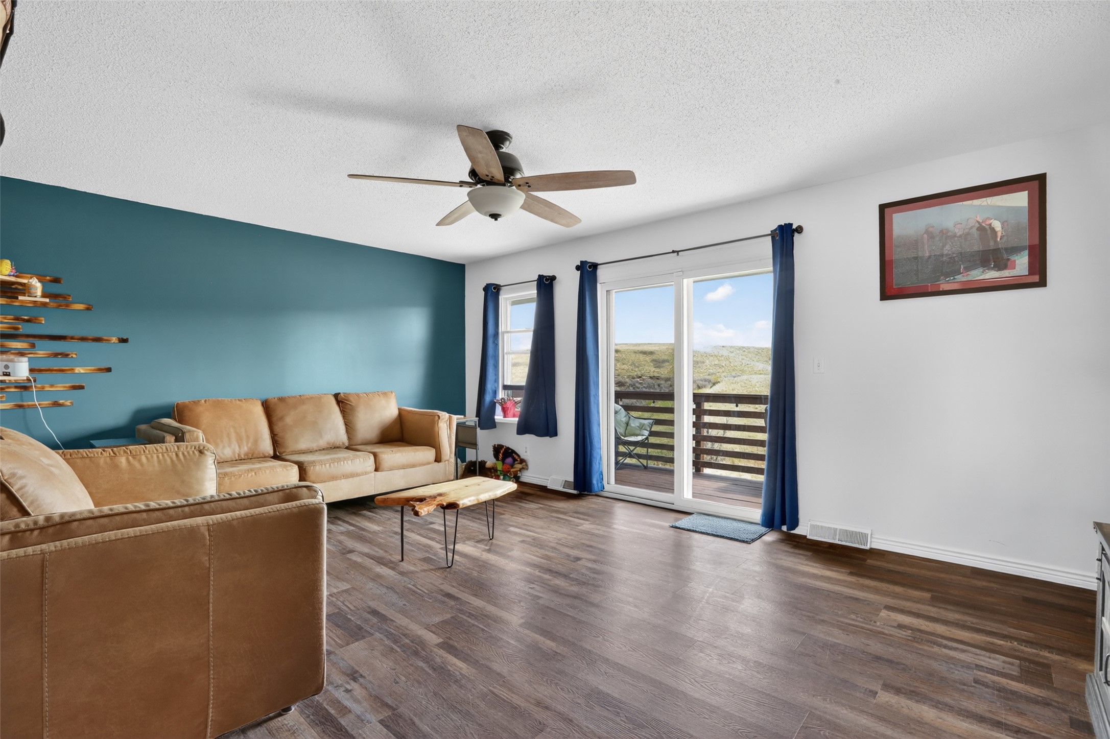 417 Goodwyn Coulee Road Property Photo 10