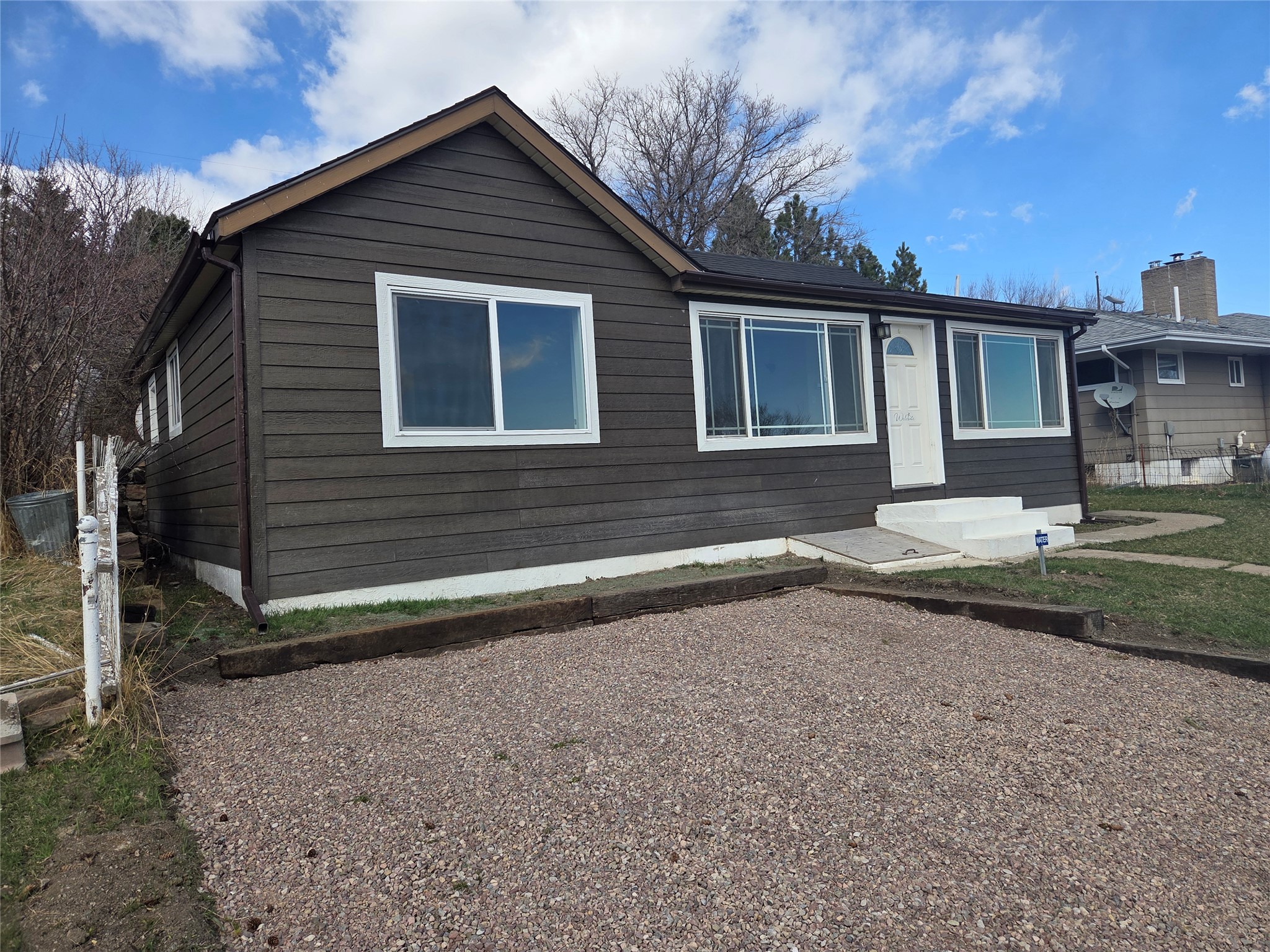40 Crane Avenue Property Photo 3