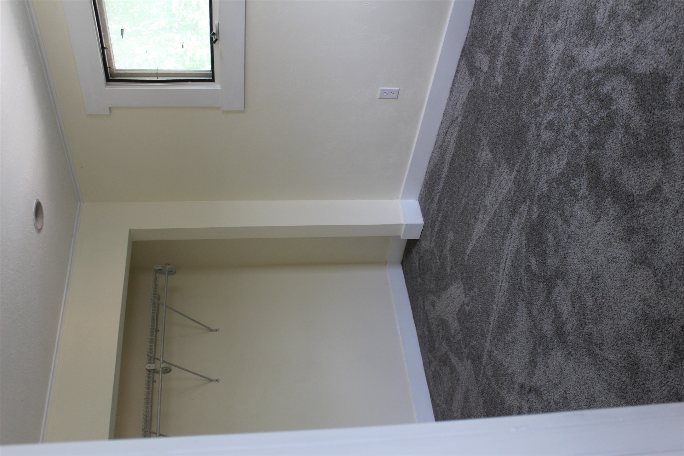 40 Crane Avenue Property Photo 16