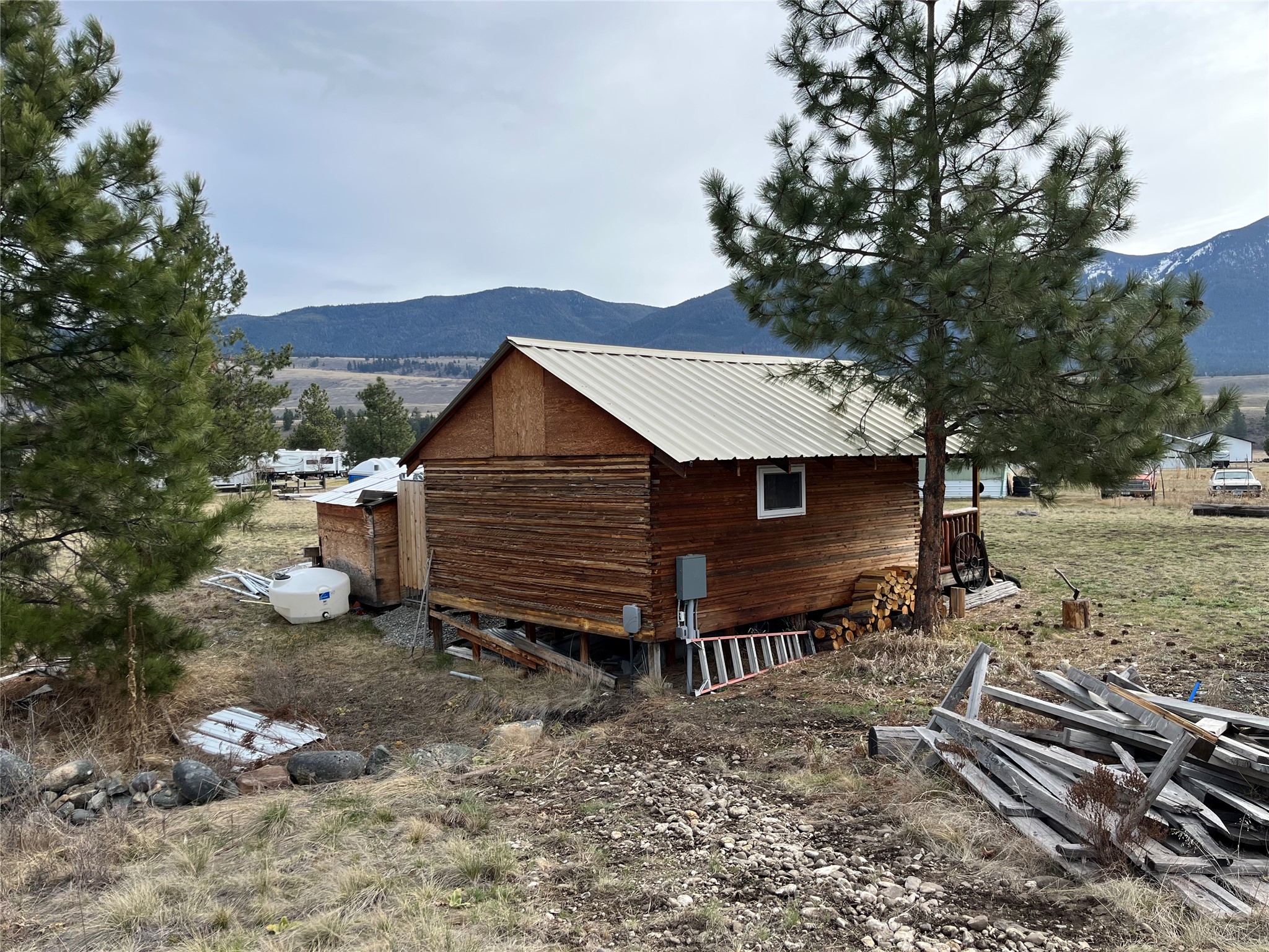 198 Acres Lane Property Photo 20