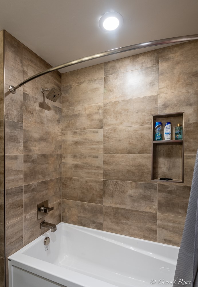 139 E 2nd Street 201 Property Photo 23