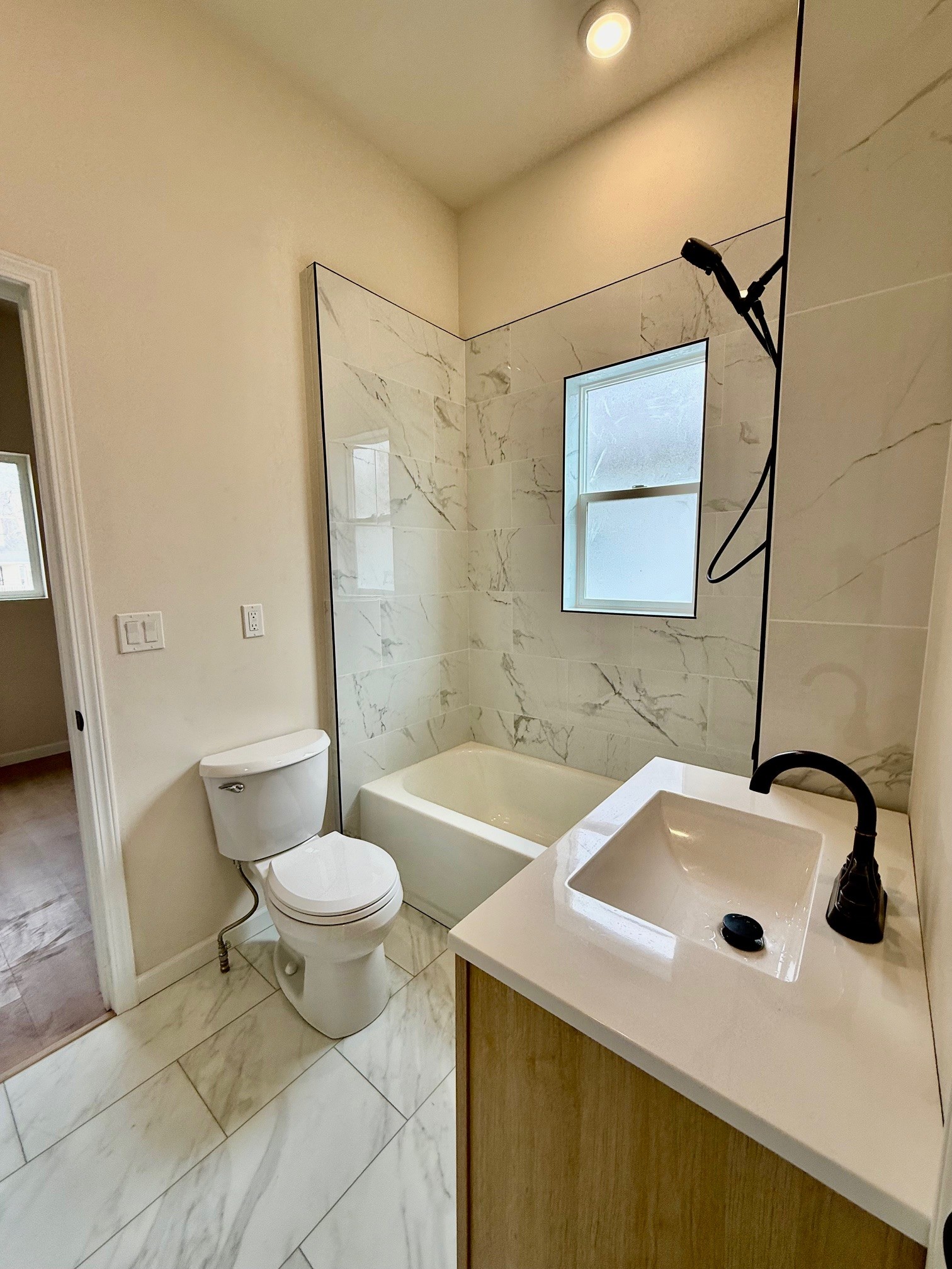 307 N 5th Street Property Photo 9