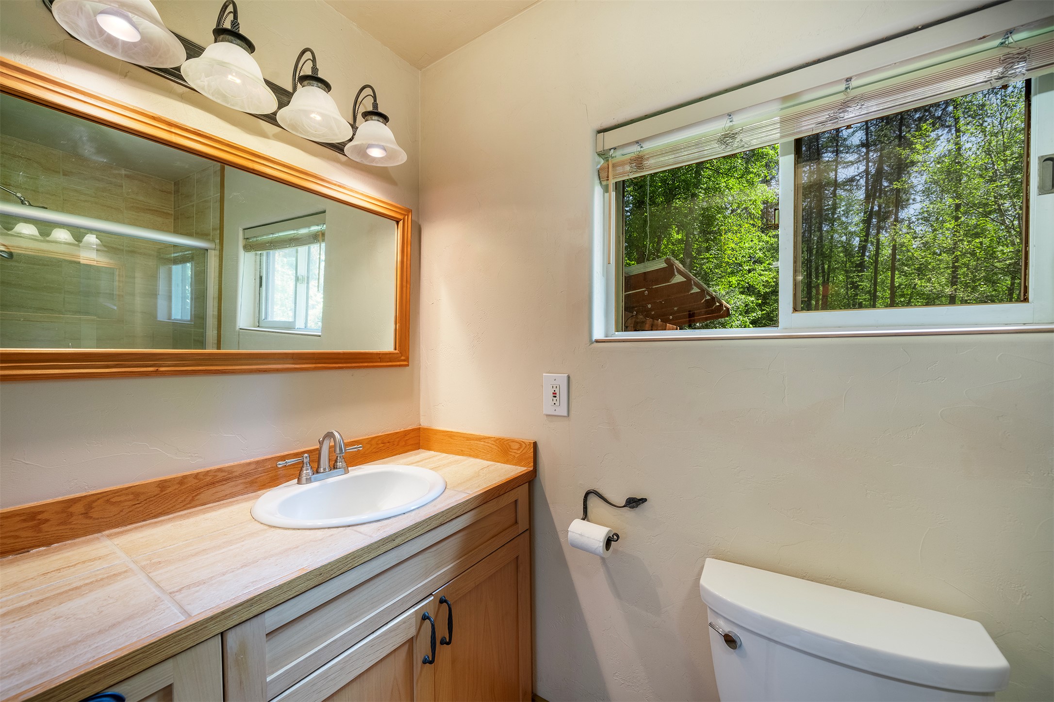 945 Swan River Road Property Photo 27