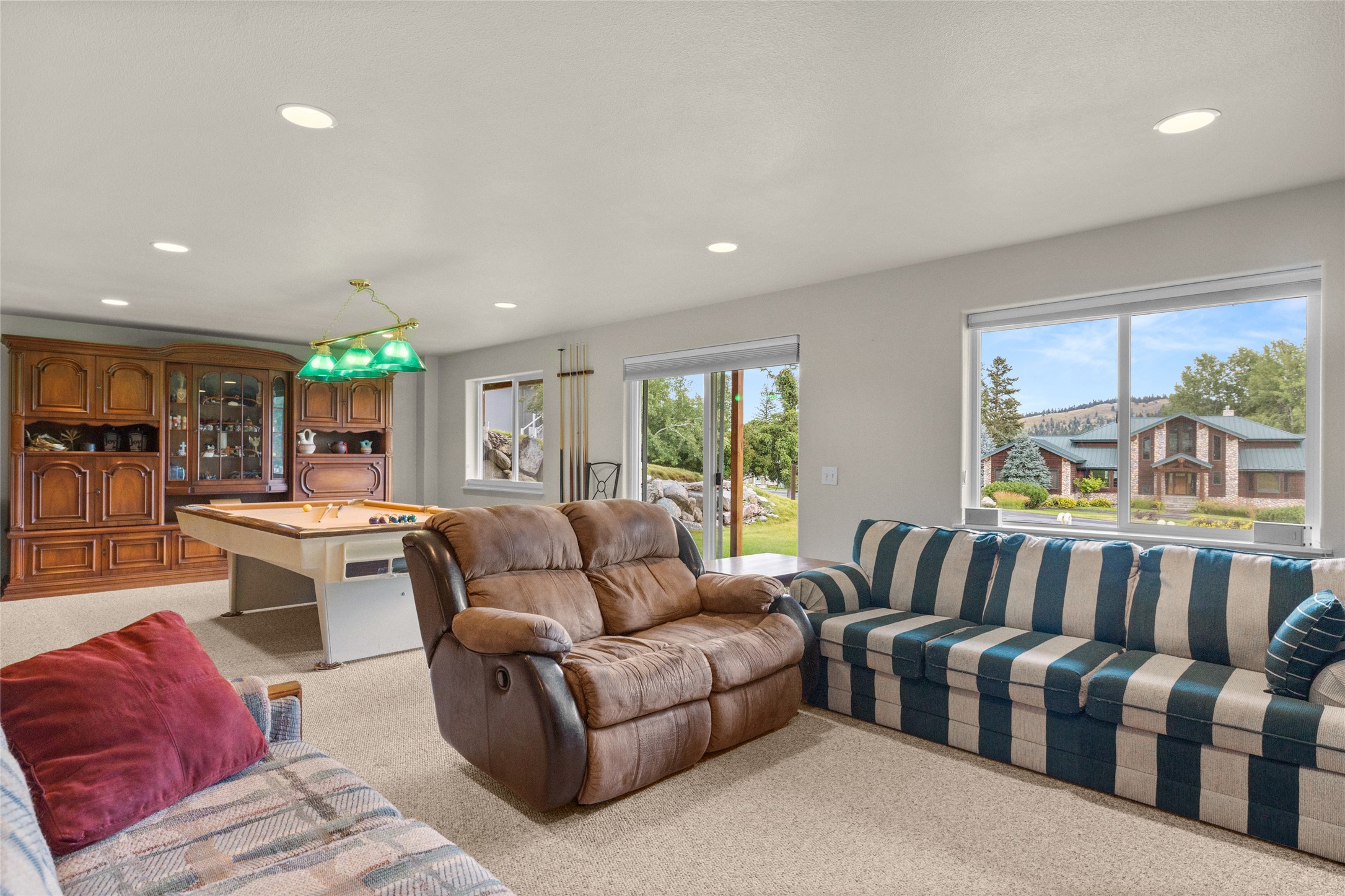 106 Rainbow Drive Property Photo 34