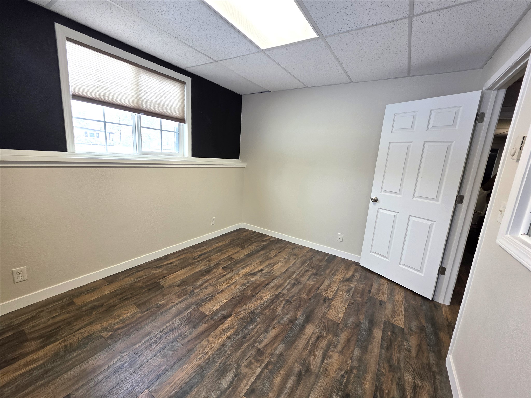 6 9th Street E Unit #102 Property Photo 10