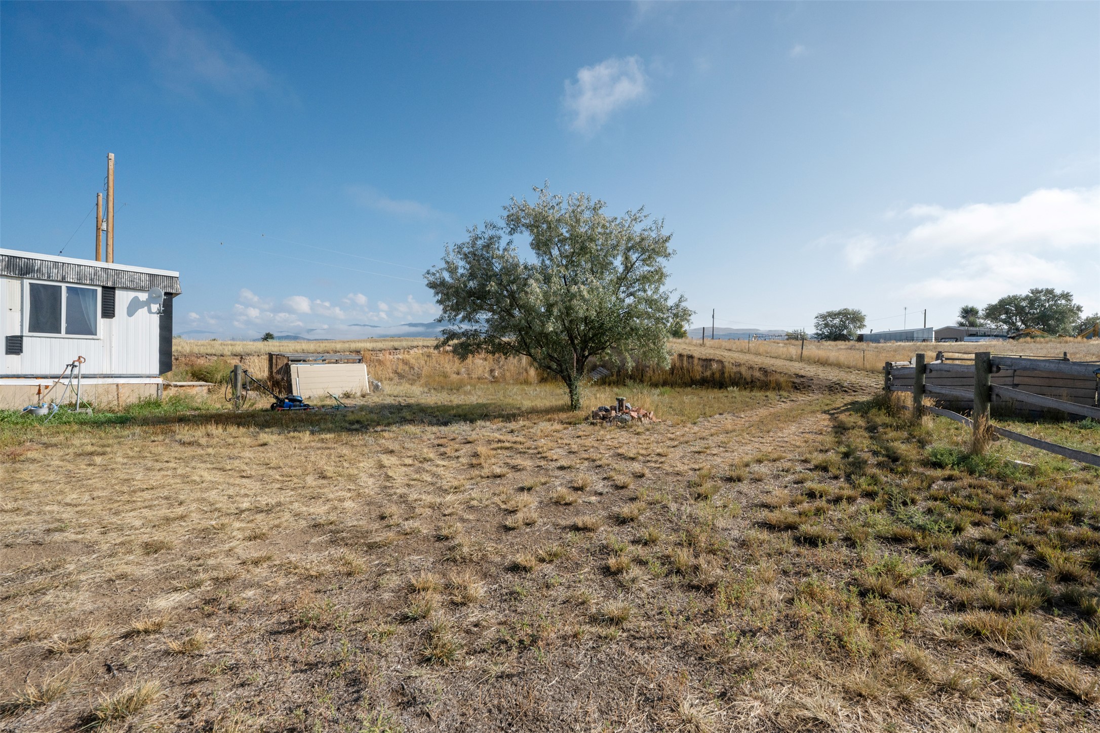 23 Holdsworth Road Property Photo 11
