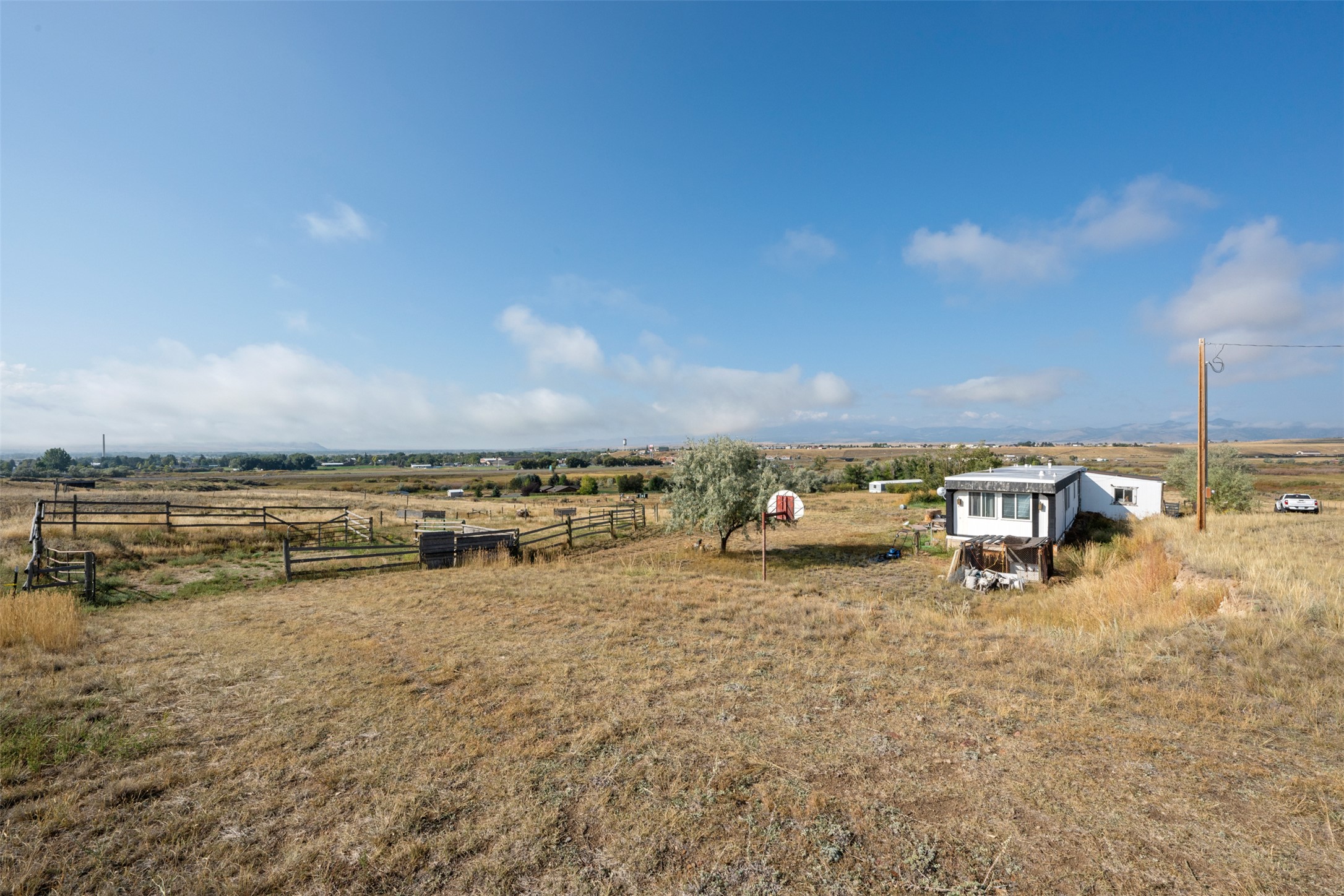 23 Holdsworth Road Property Photo 22