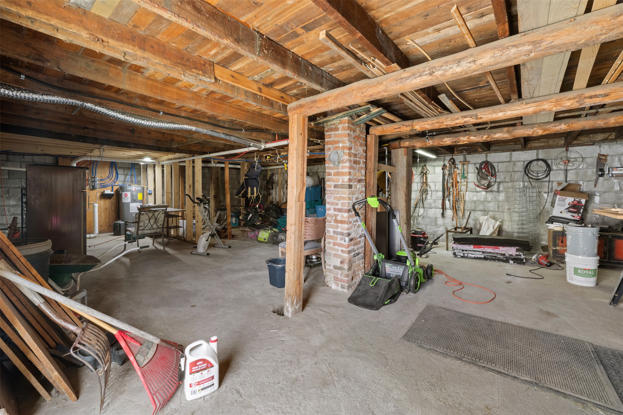 34 E Summit Street Property Photo 29