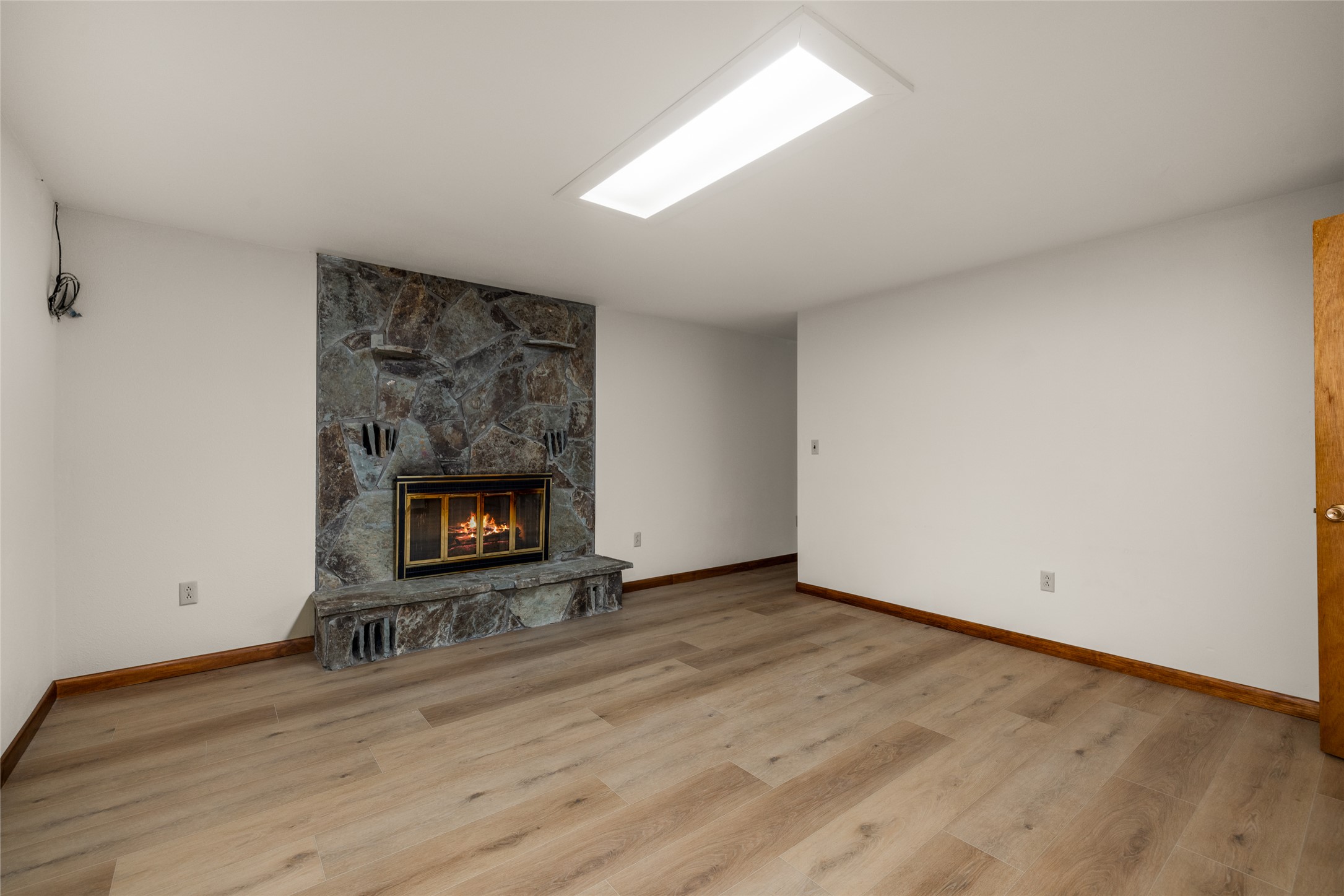 212 Lakeshore Drive Property Photo 34