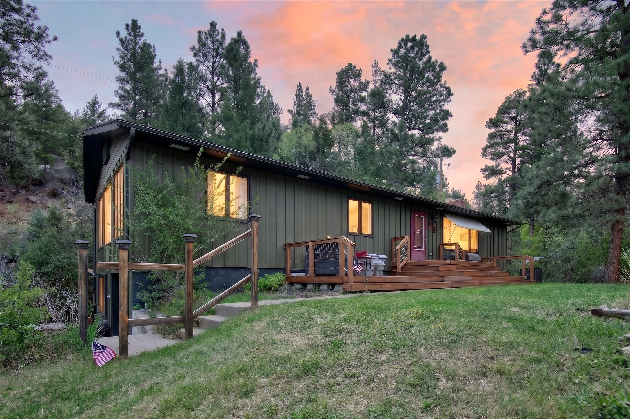 28 Pinecrest Loop Property Photo 1