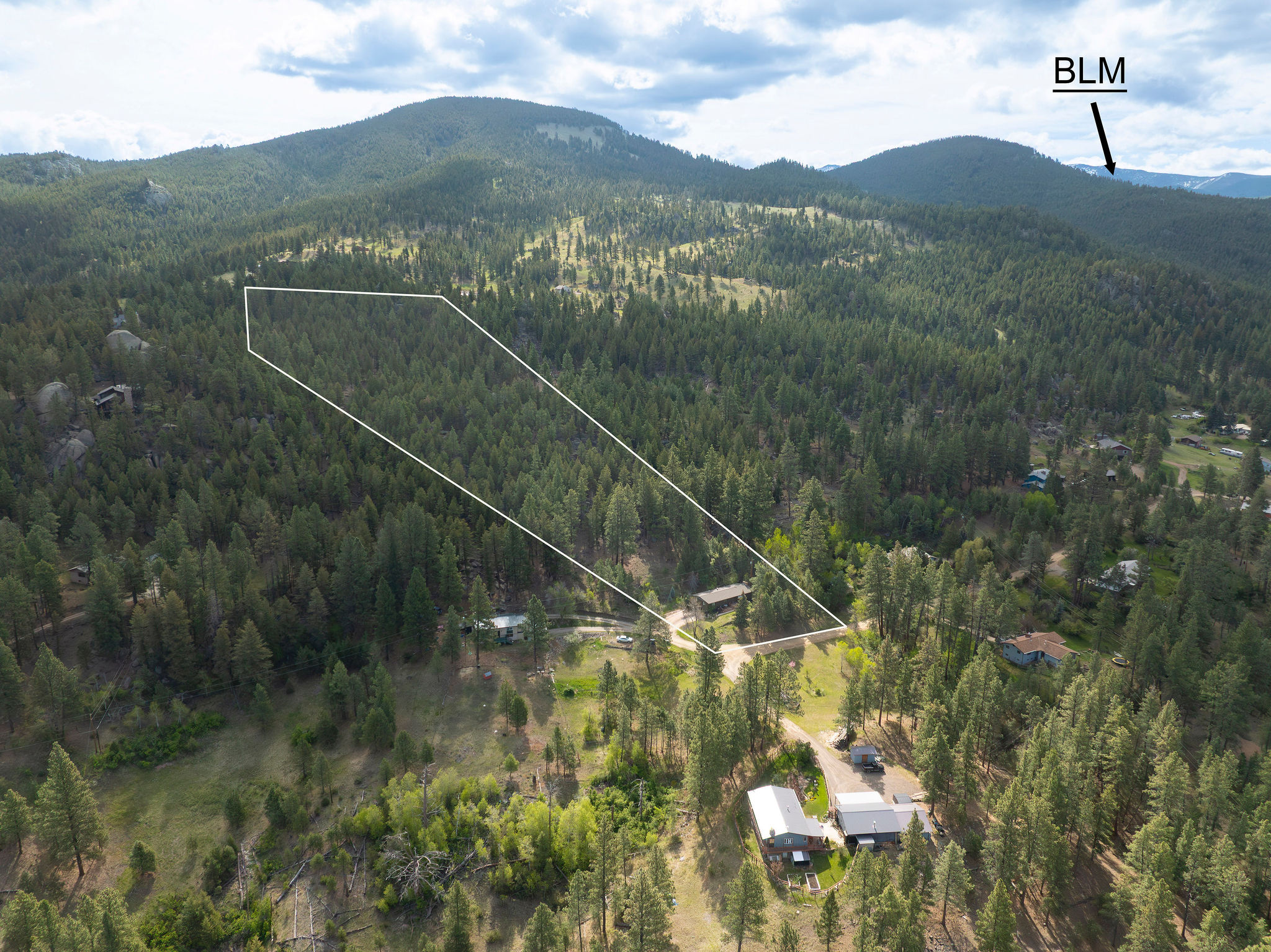 28 Pinecrest Loop Property Photo 5