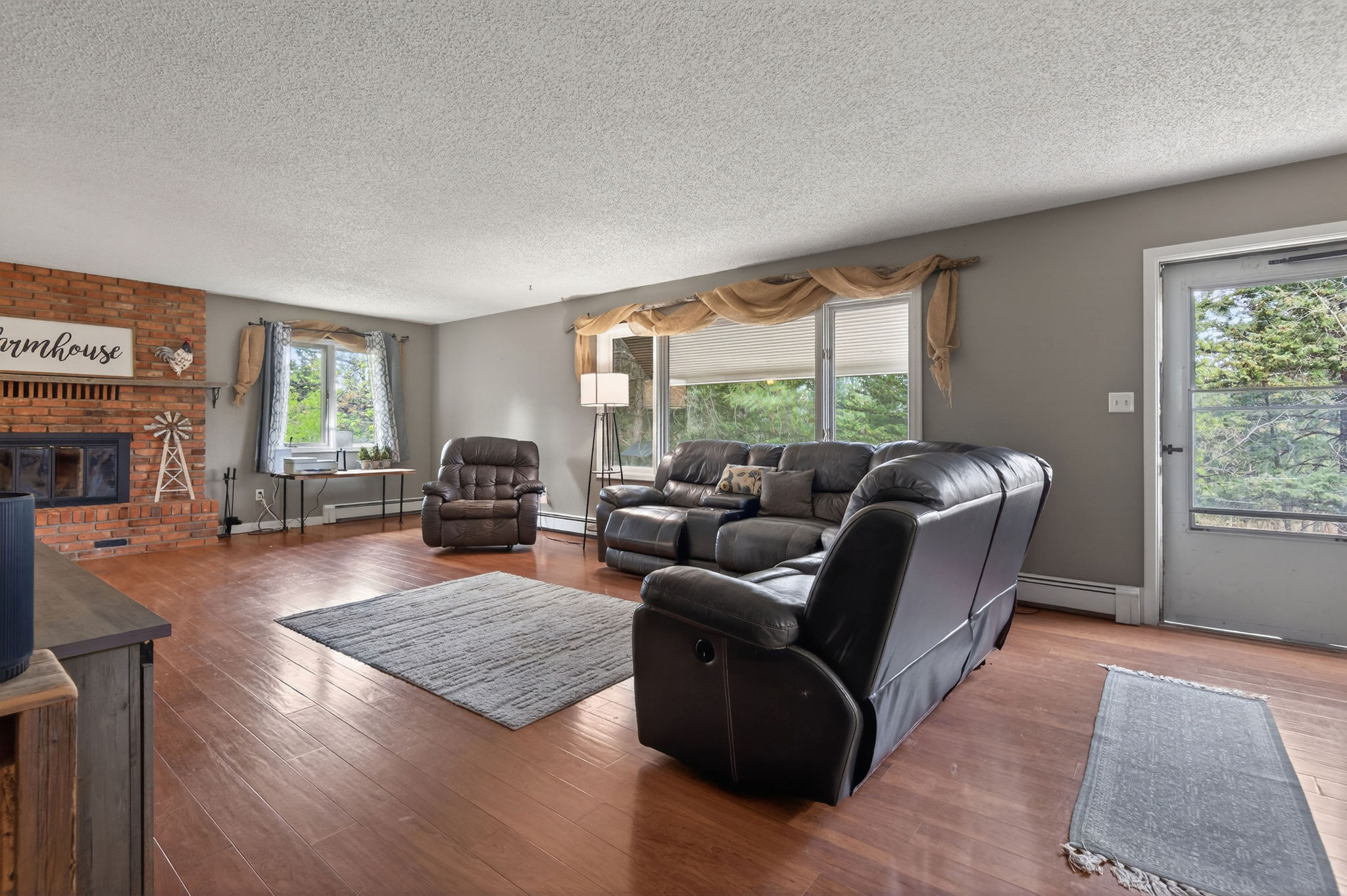28 Pinecrest Loop Property Photo 7