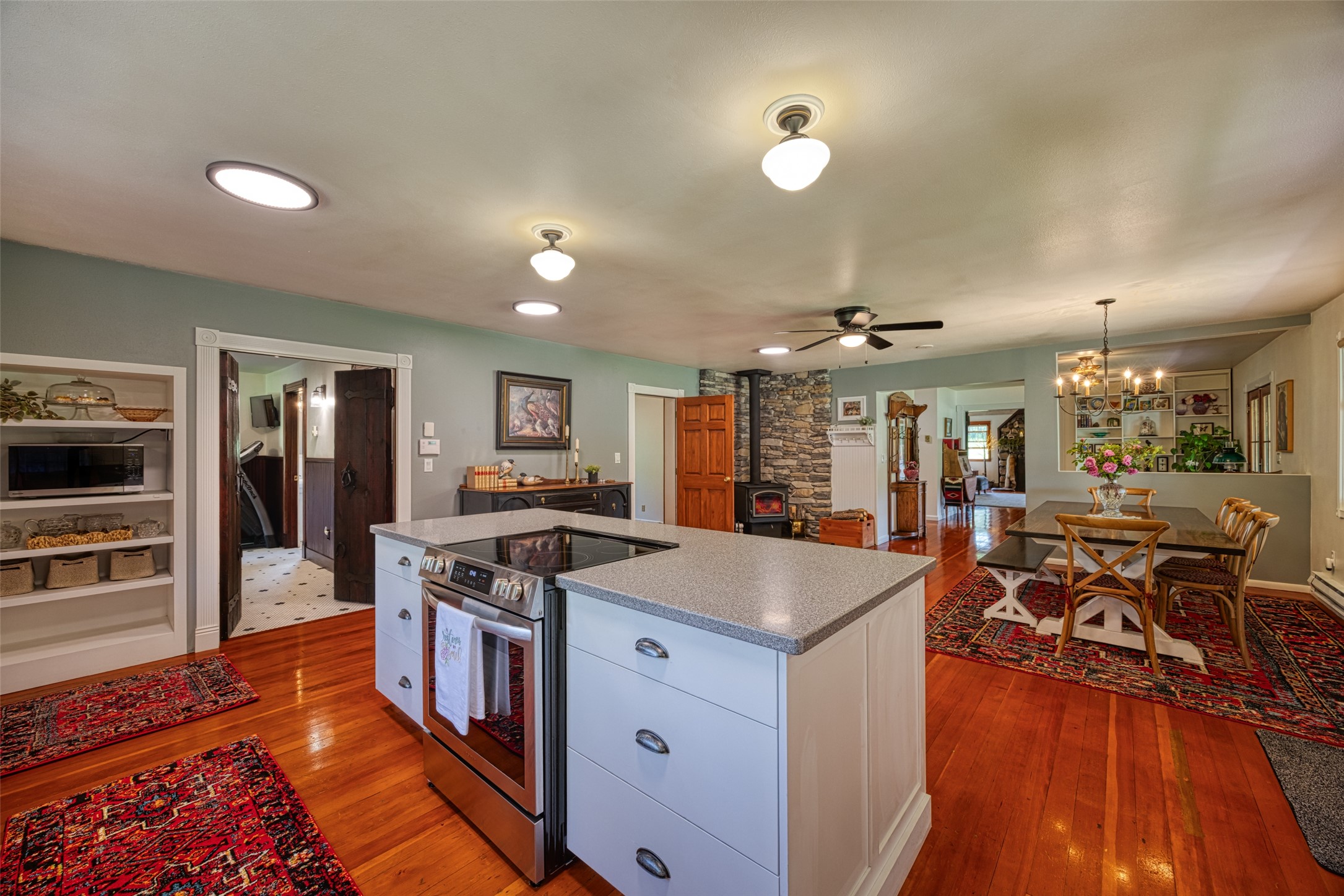 8 N Cooper Lane Property Photo 13