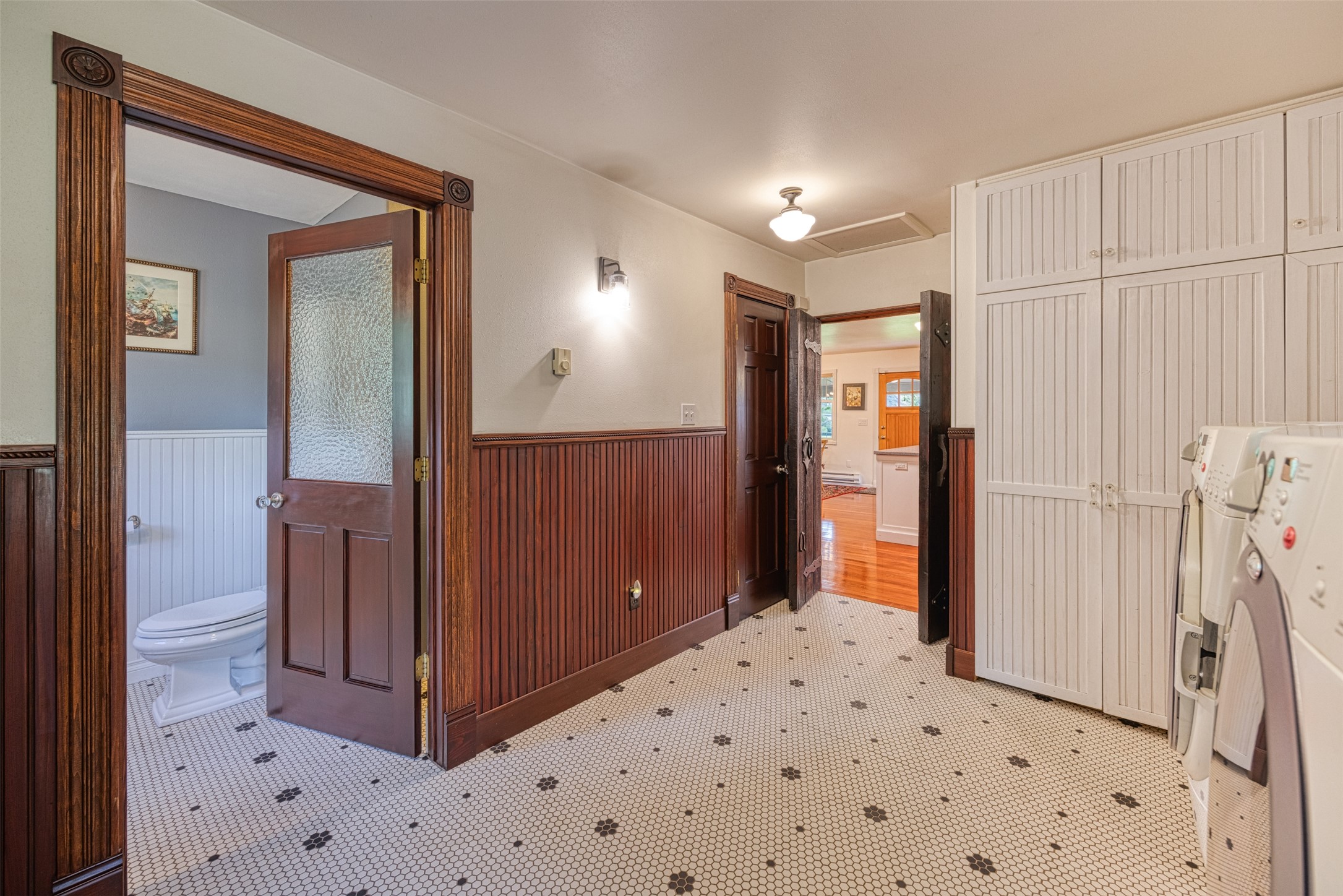 8 N Cooper Lane Property Photo 15