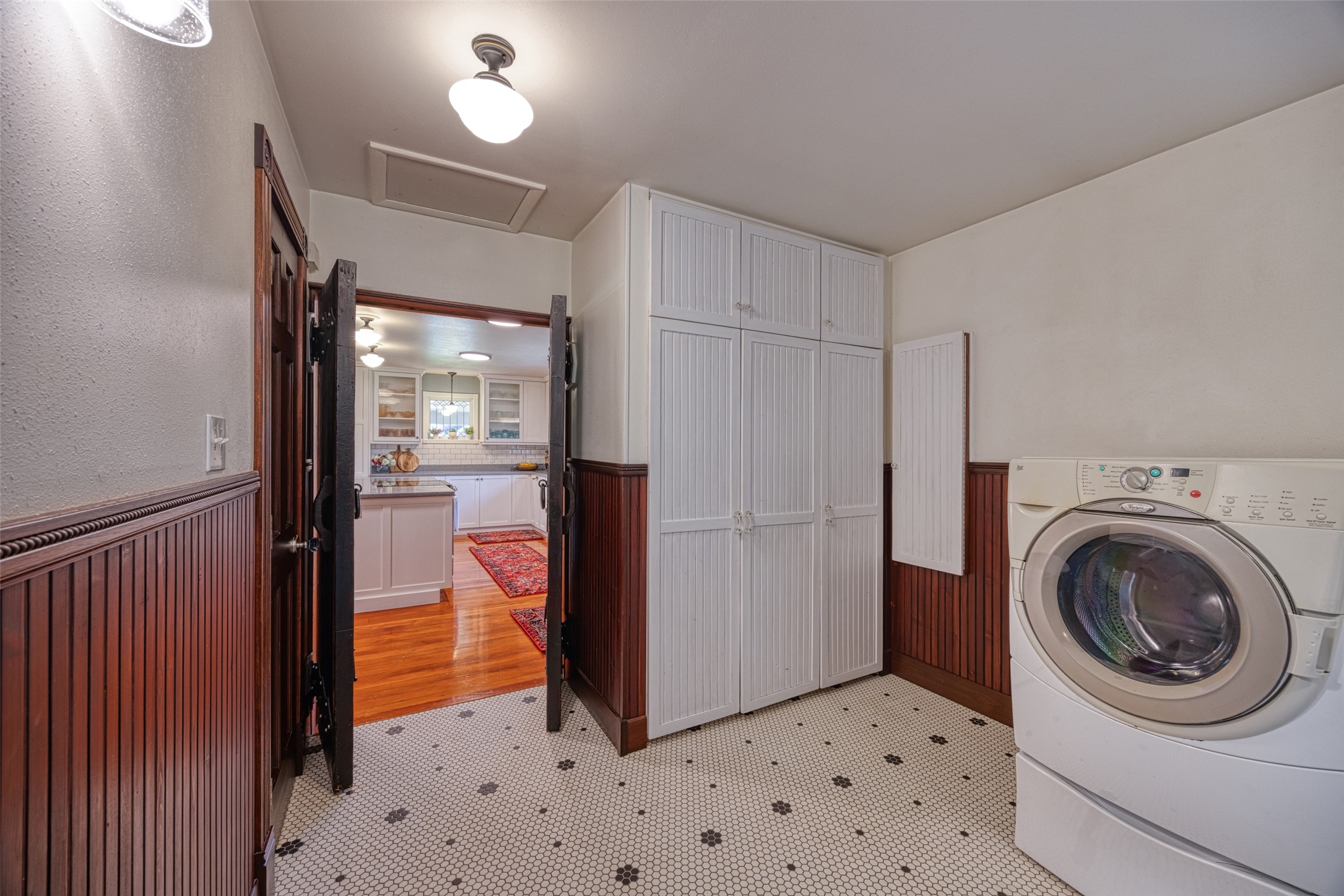 8 N Cooper Lane Property Photo 20