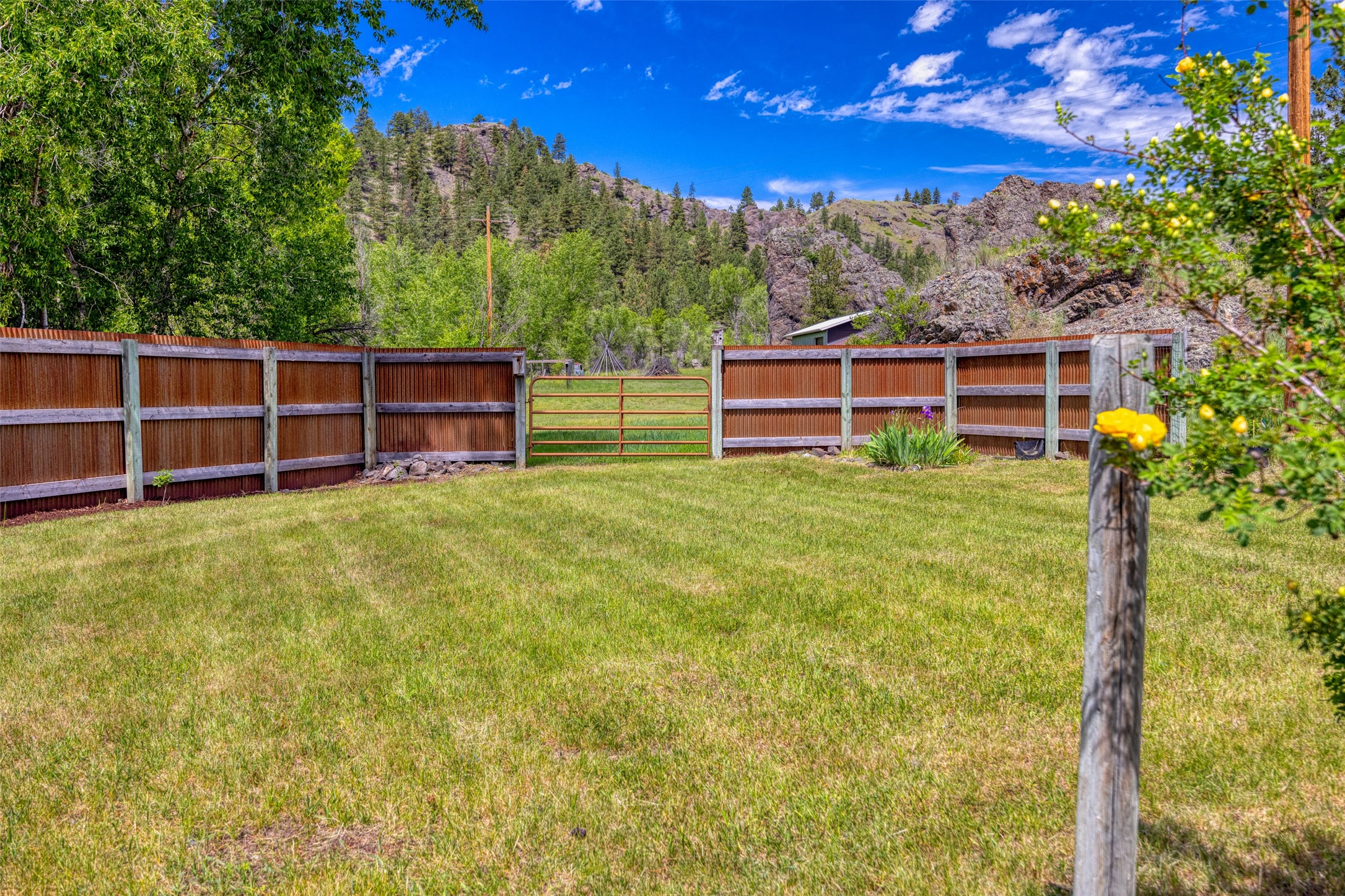 8 N Cooper Lane Property Photo 62