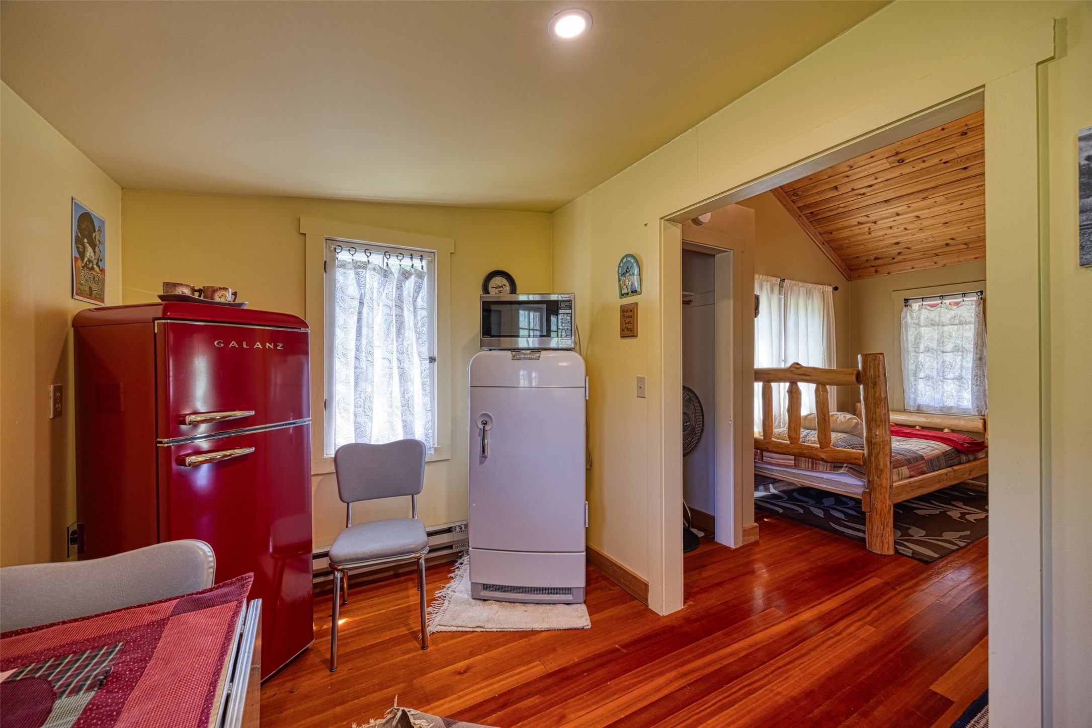 8 N Cooper Lane Property Photo 76