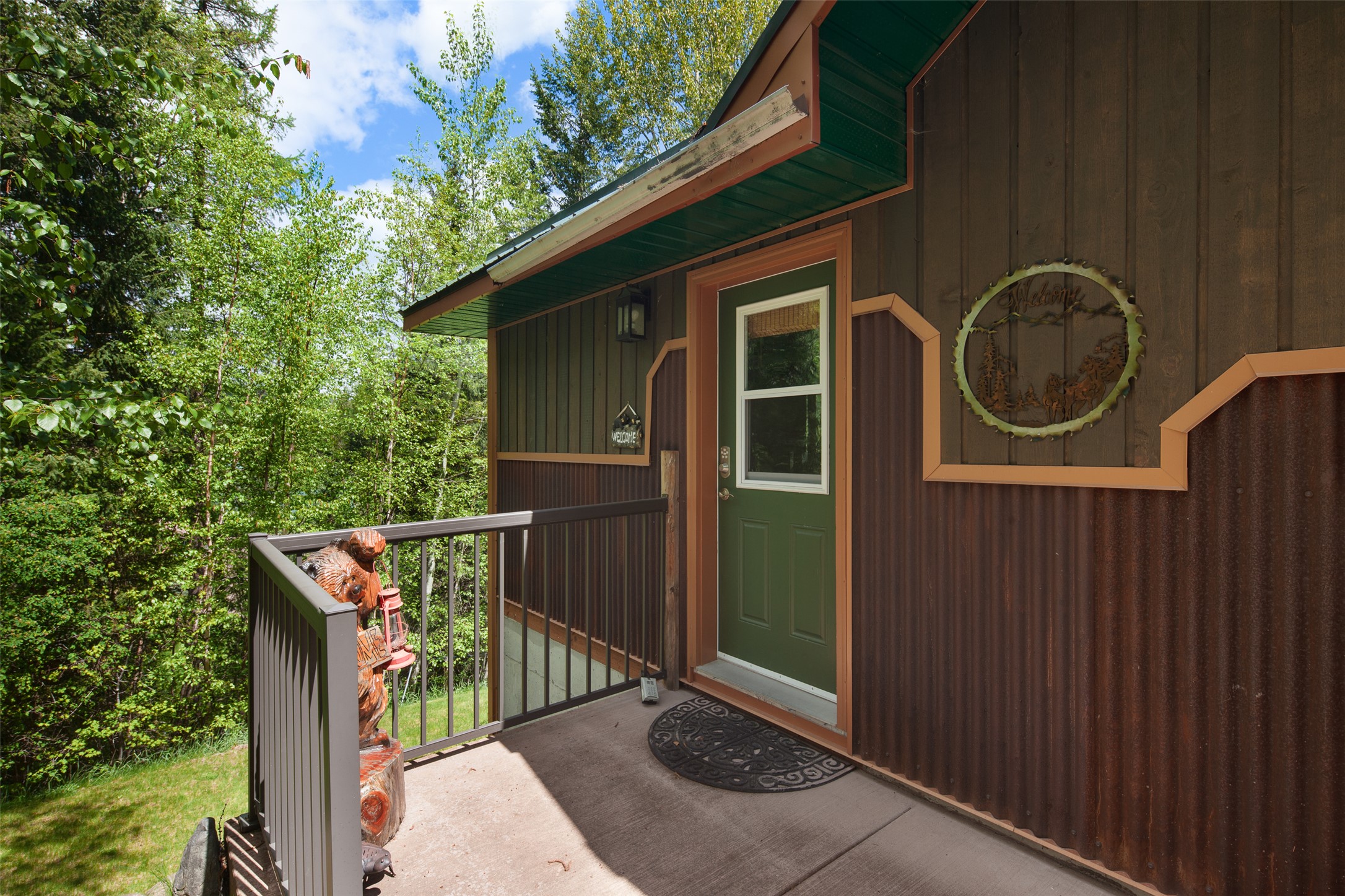 151 4th Street W Property Photo 2
