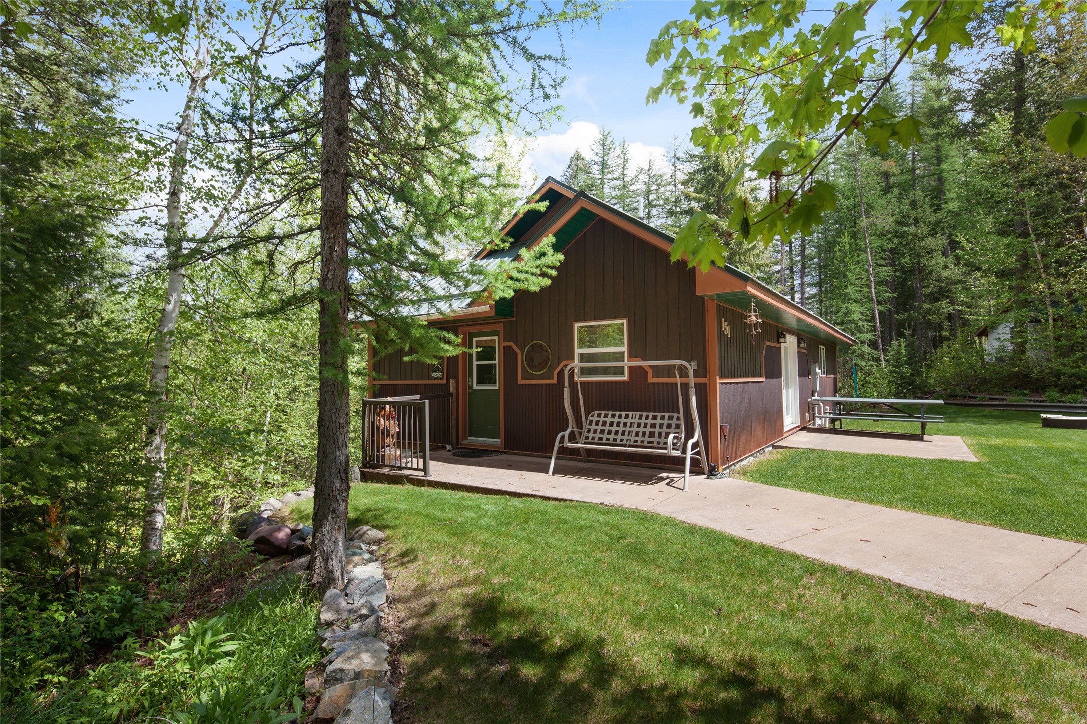 151 4th Street W Property Photo 3