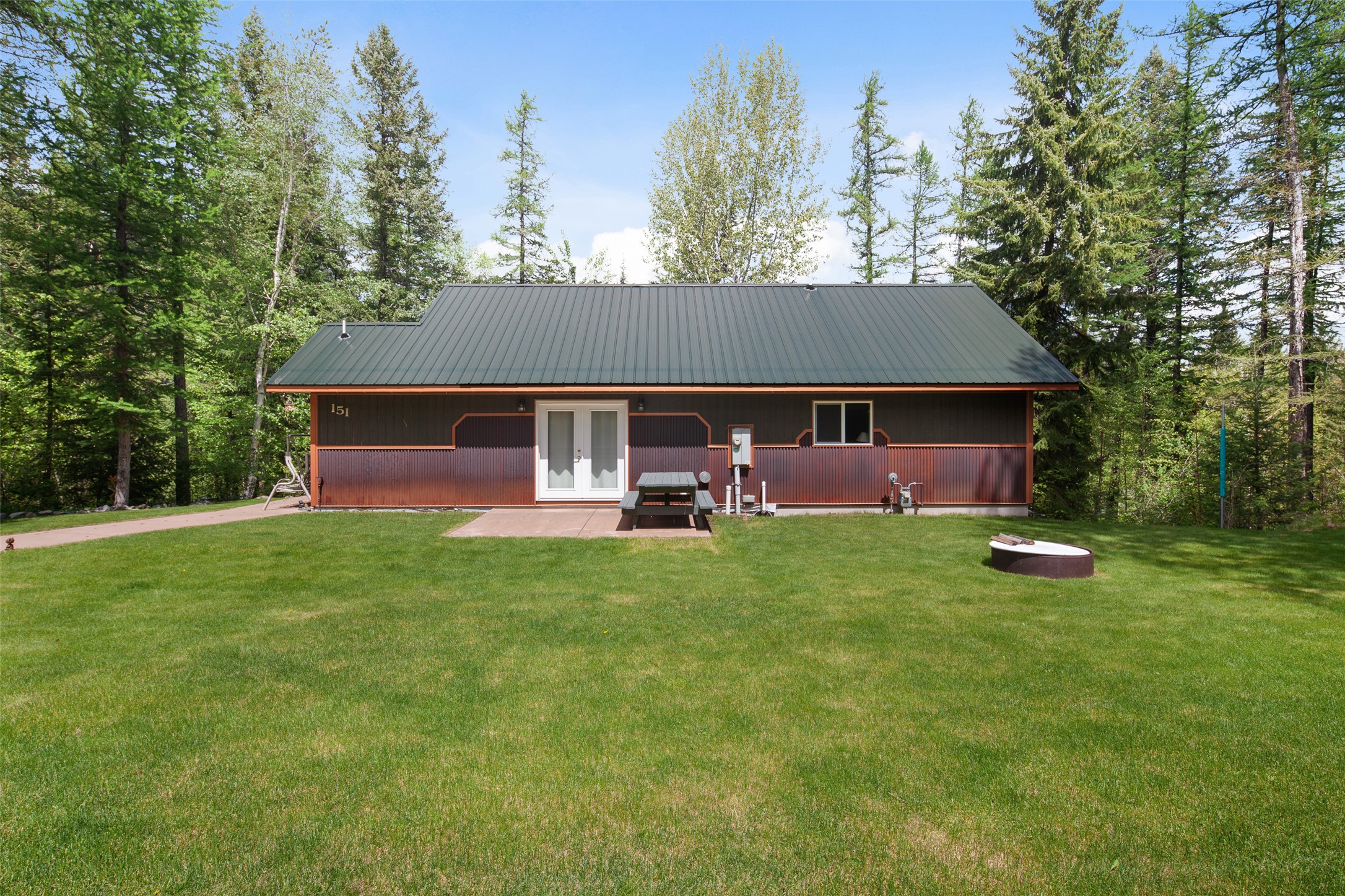 151 4th Street W Property Photo 10
