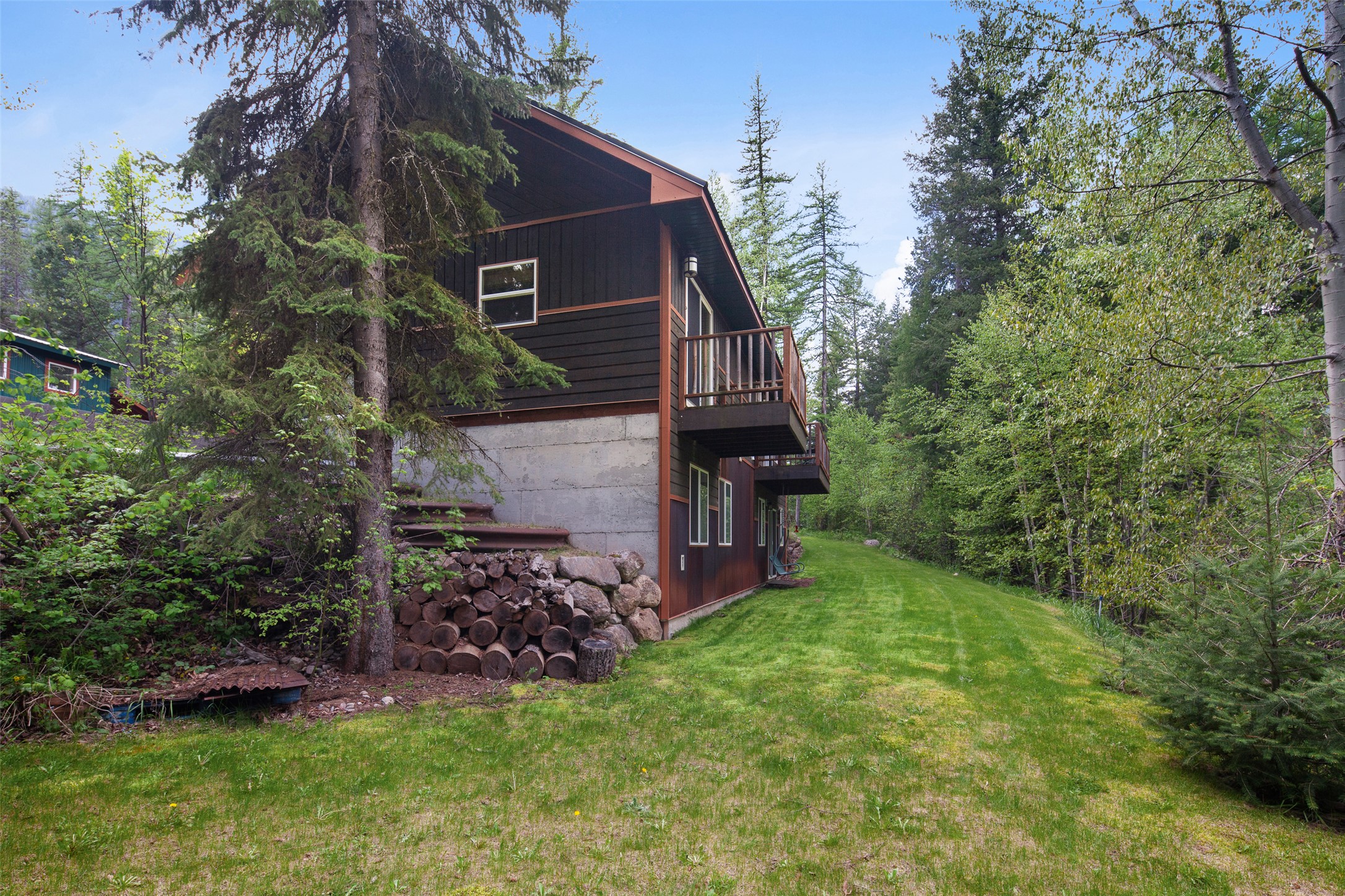 151 4th Street W Property Photo 21