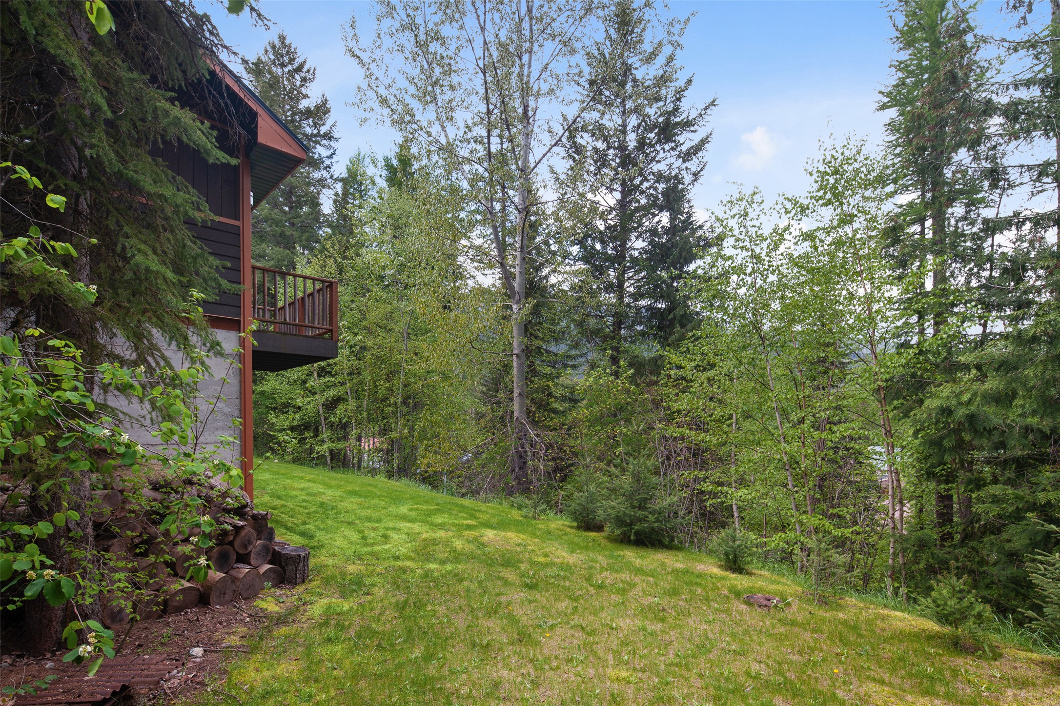 151 4th Street W Property Photo 22