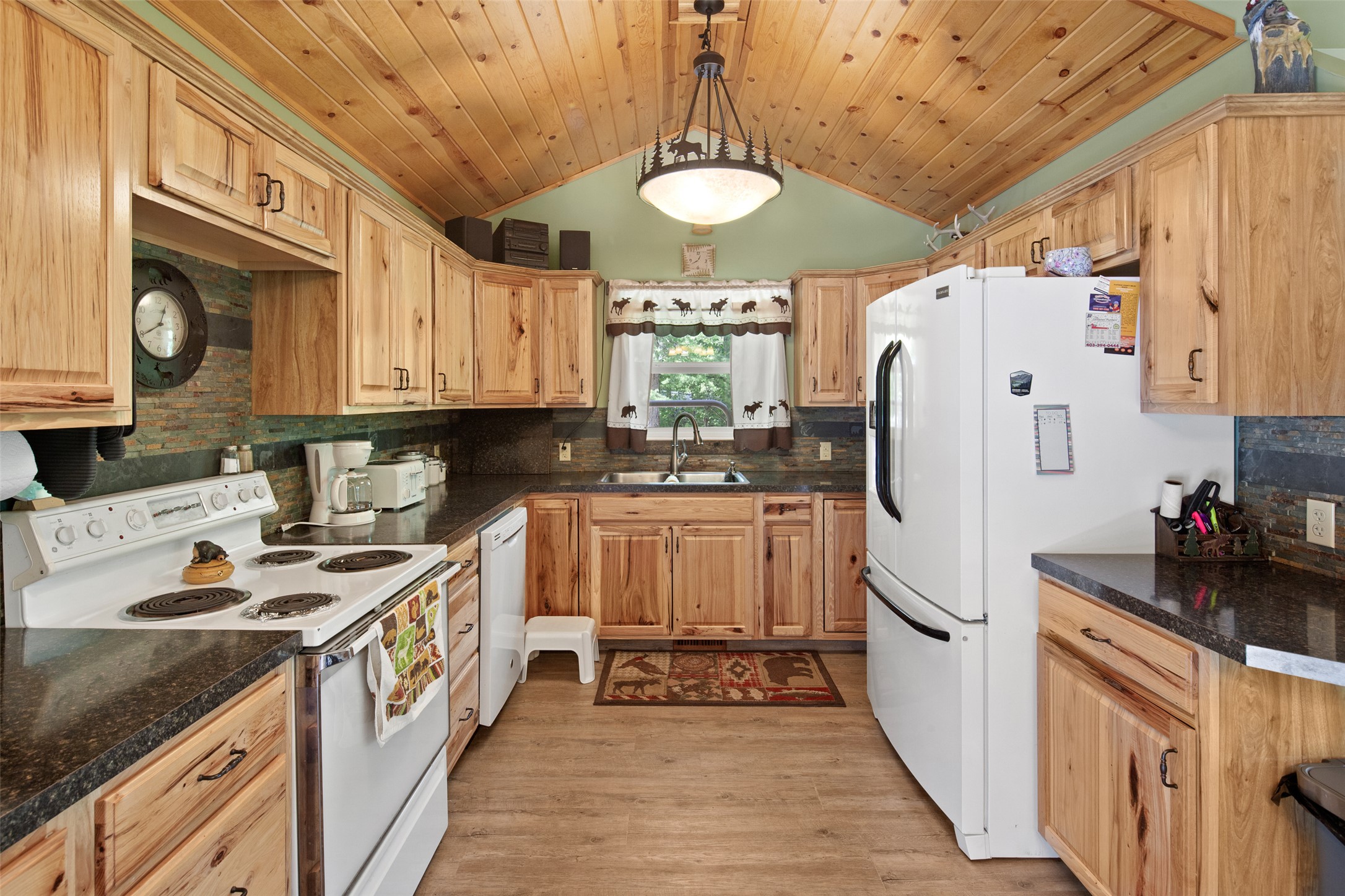 151 4th Street W Property Photo 40