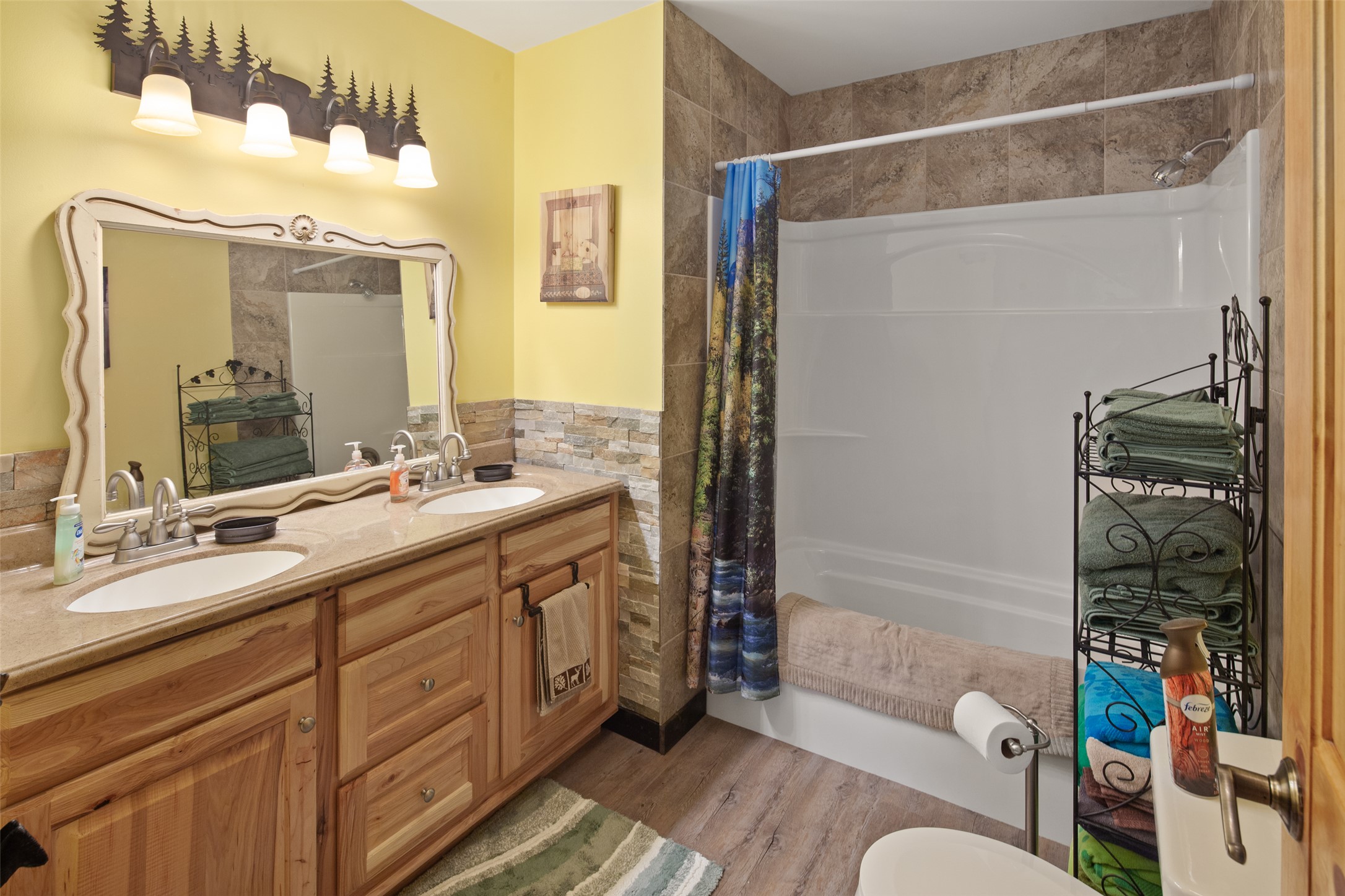 151 4th Street W Property Photo 98