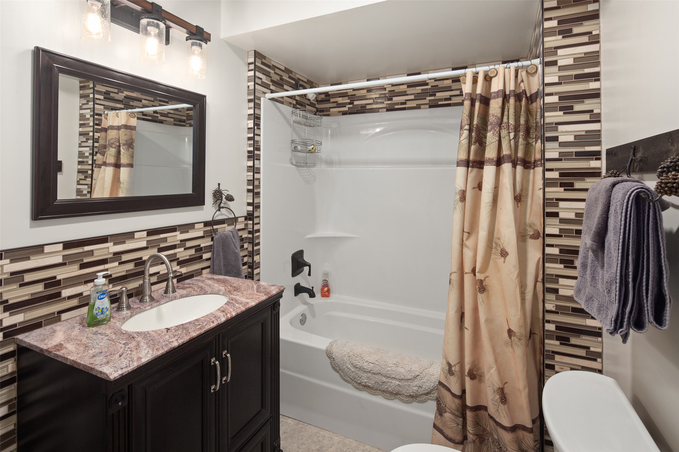 151 4th Street W Property Photo 107