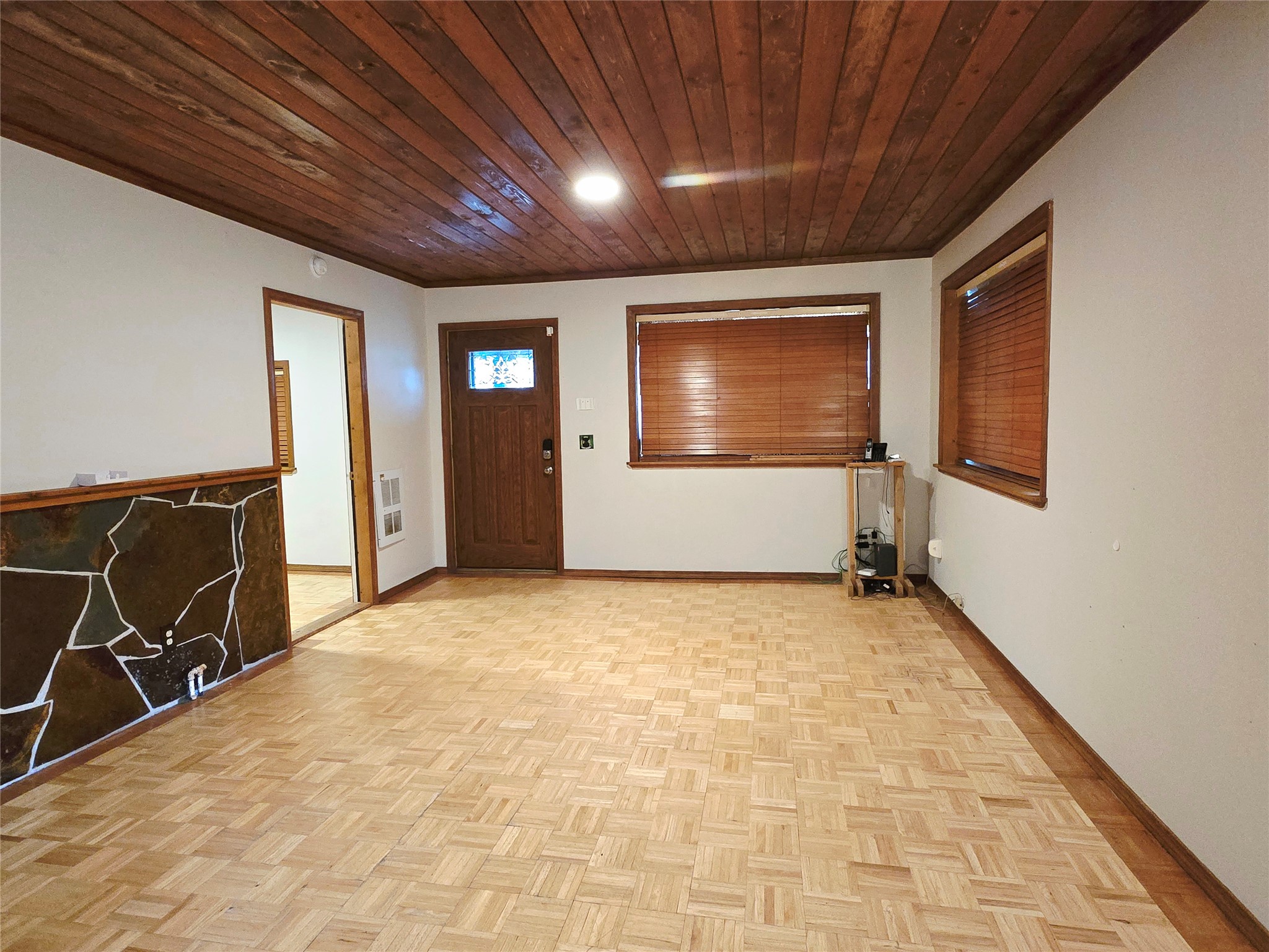 203 3rd Street Property Photo 16