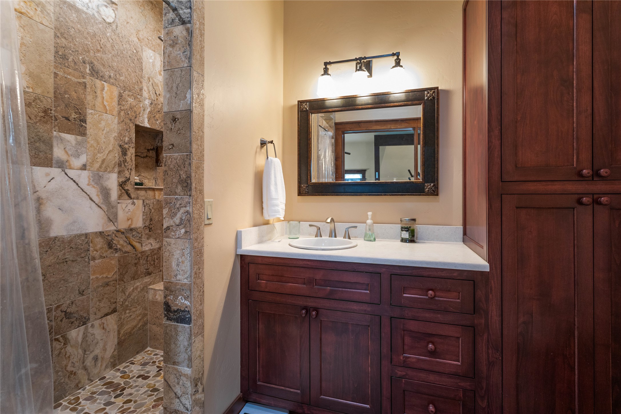 12284 Cygnet Way Property Photo 37