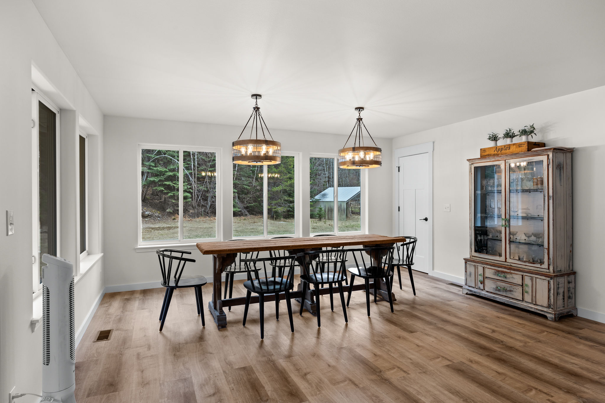 620 Swan River Road Property Photo 14