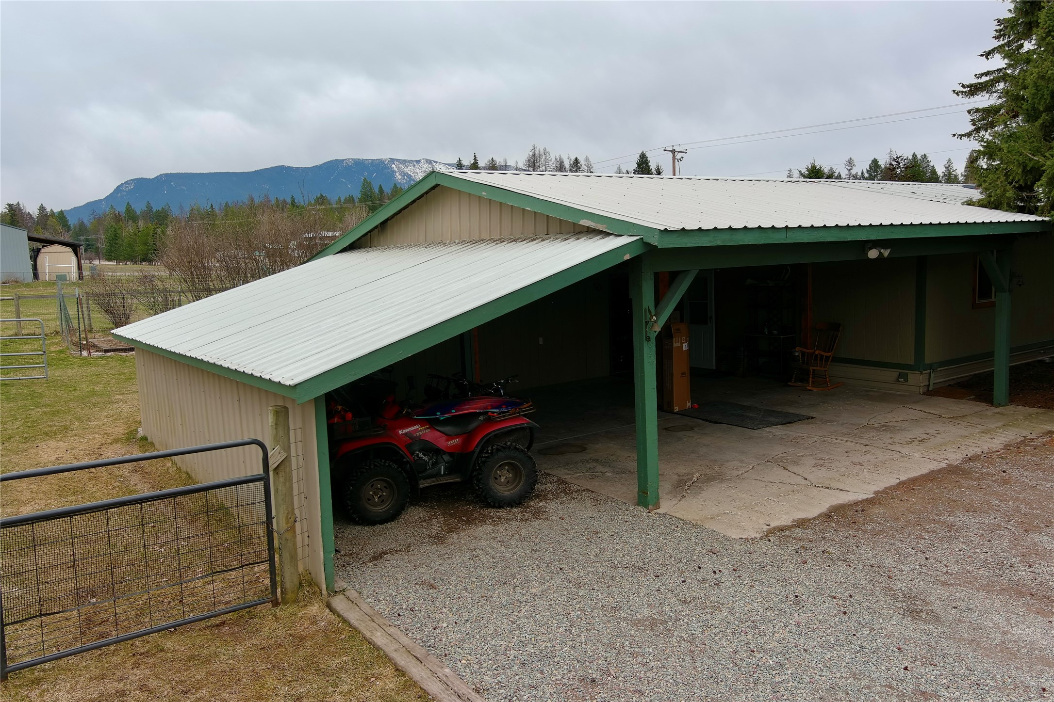 1605 Tamarack Lane Property Photo 1