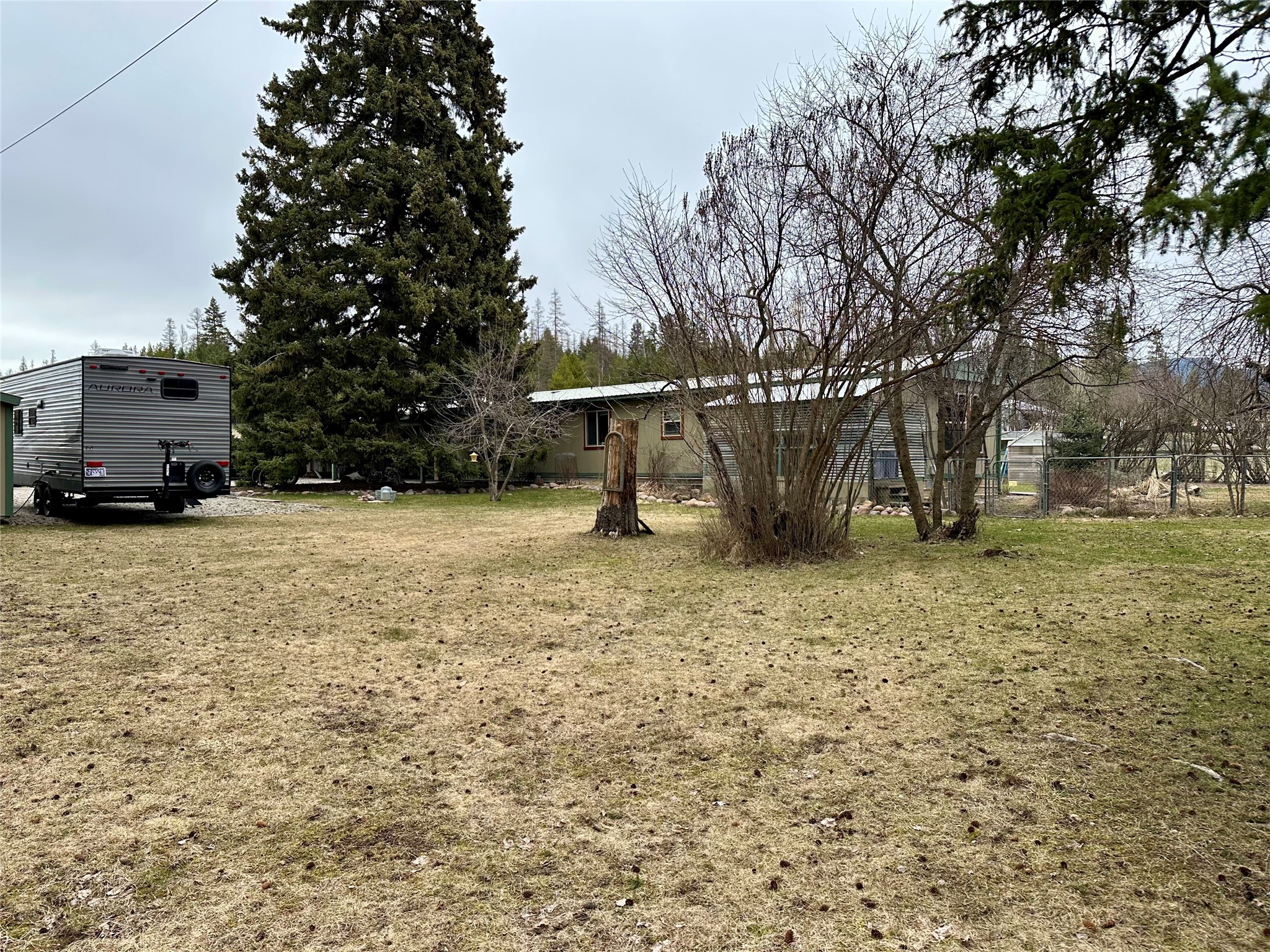 1605 Tamarack Lane Property Photo 4