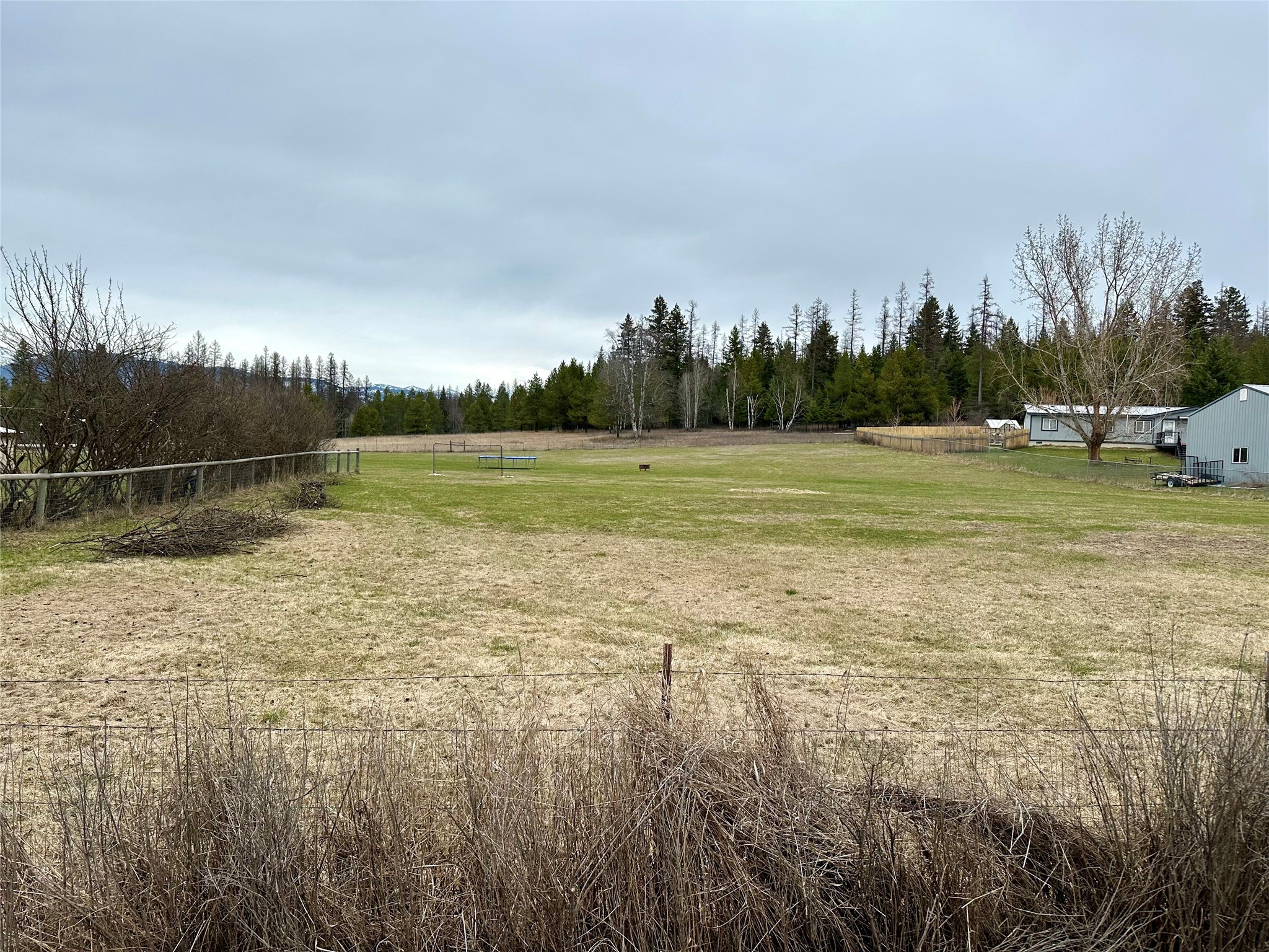 1605 Tamarack Lane Property Photo 9