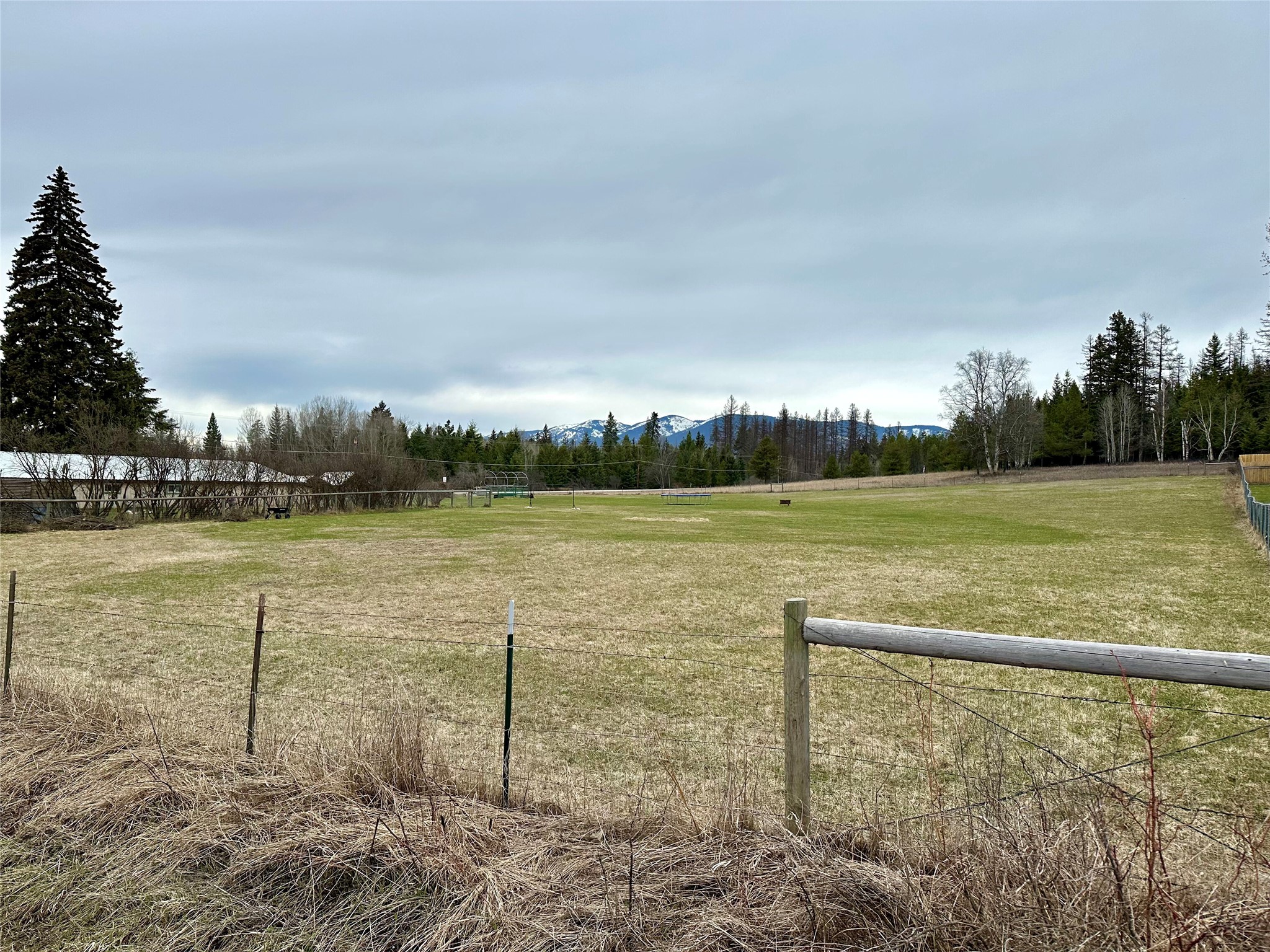 1605 Tamarack Lane Property Photo 10