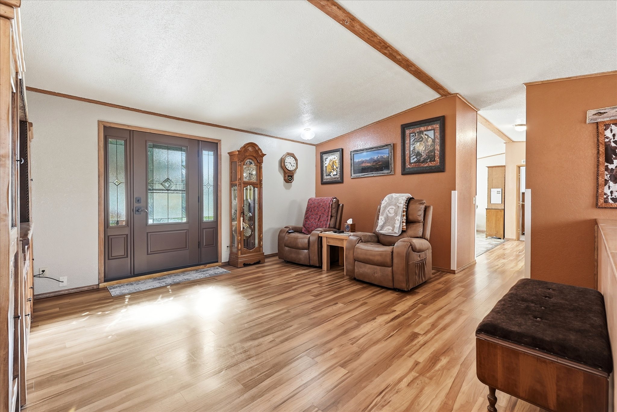 1110 5th Street E Property Photo 10