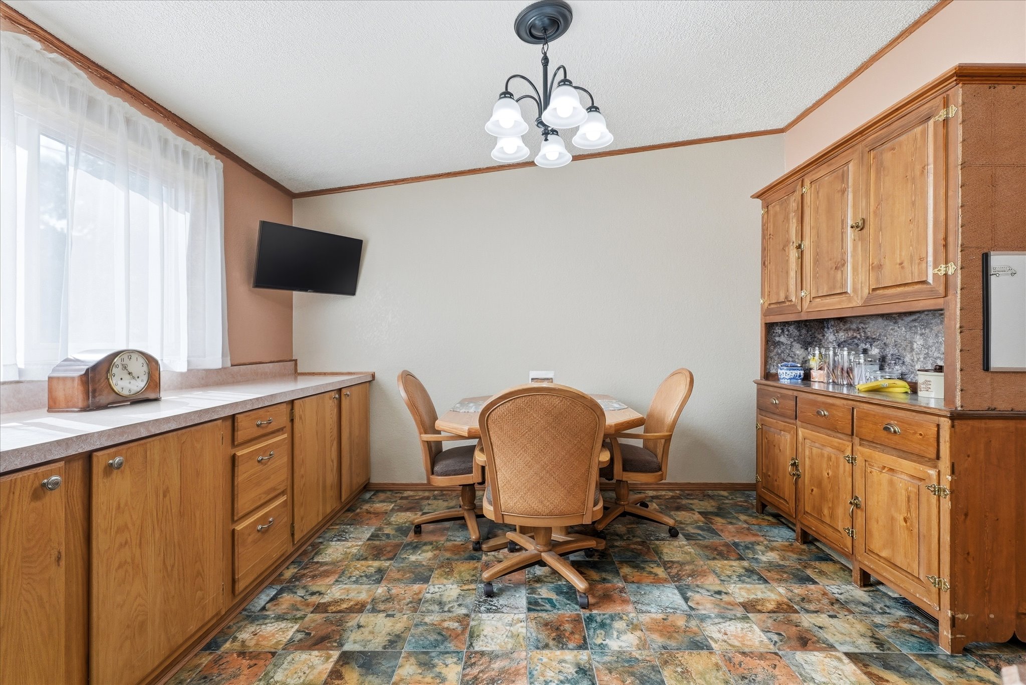 1110 5th Street E Property Photo 16