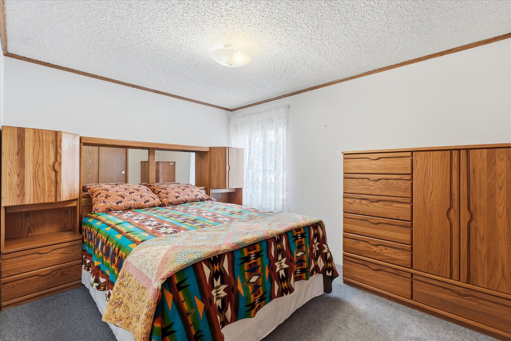 1110 5th Street E Property Photo 27